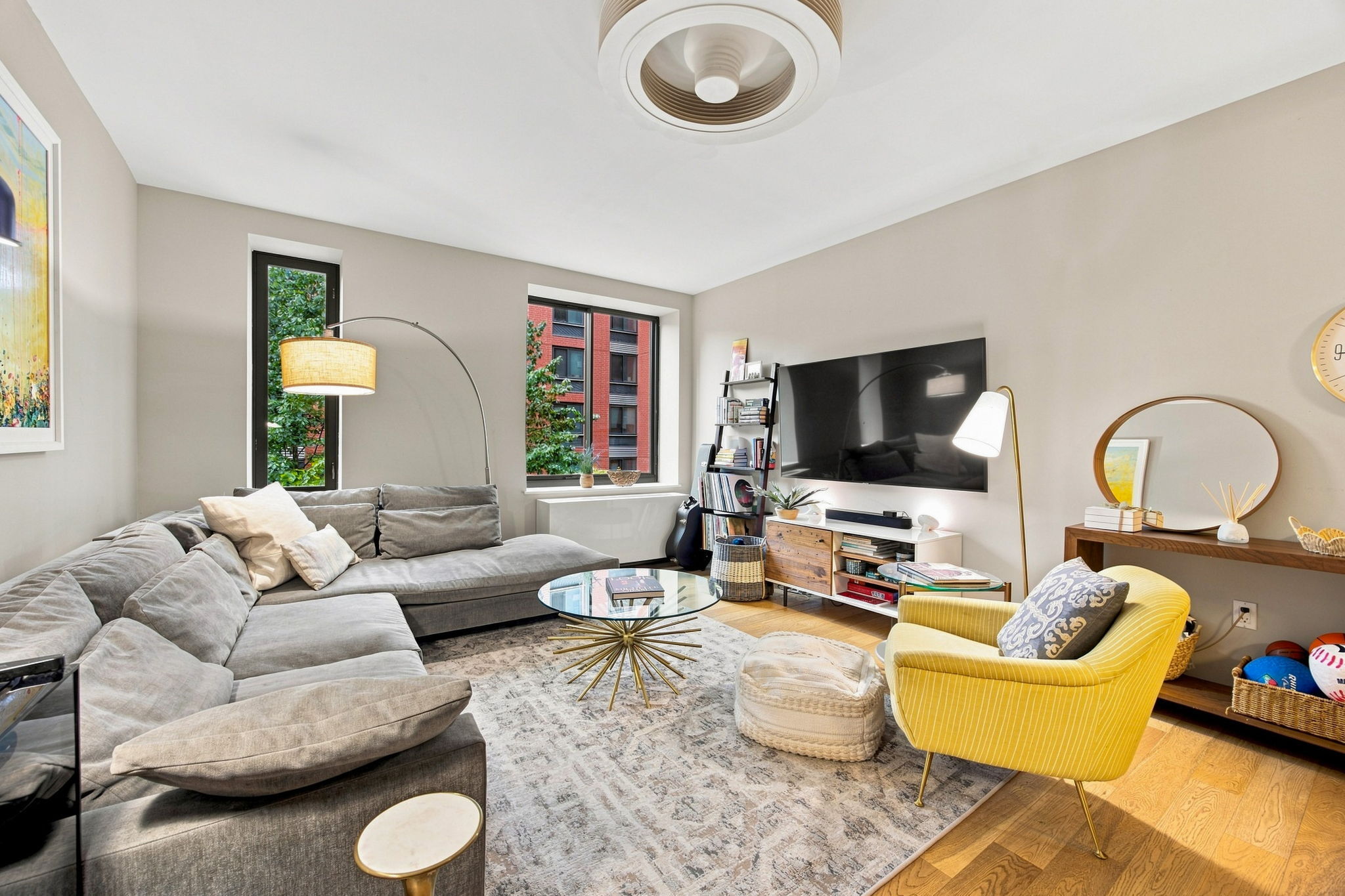 8 Vanderbilt Avenue 3A