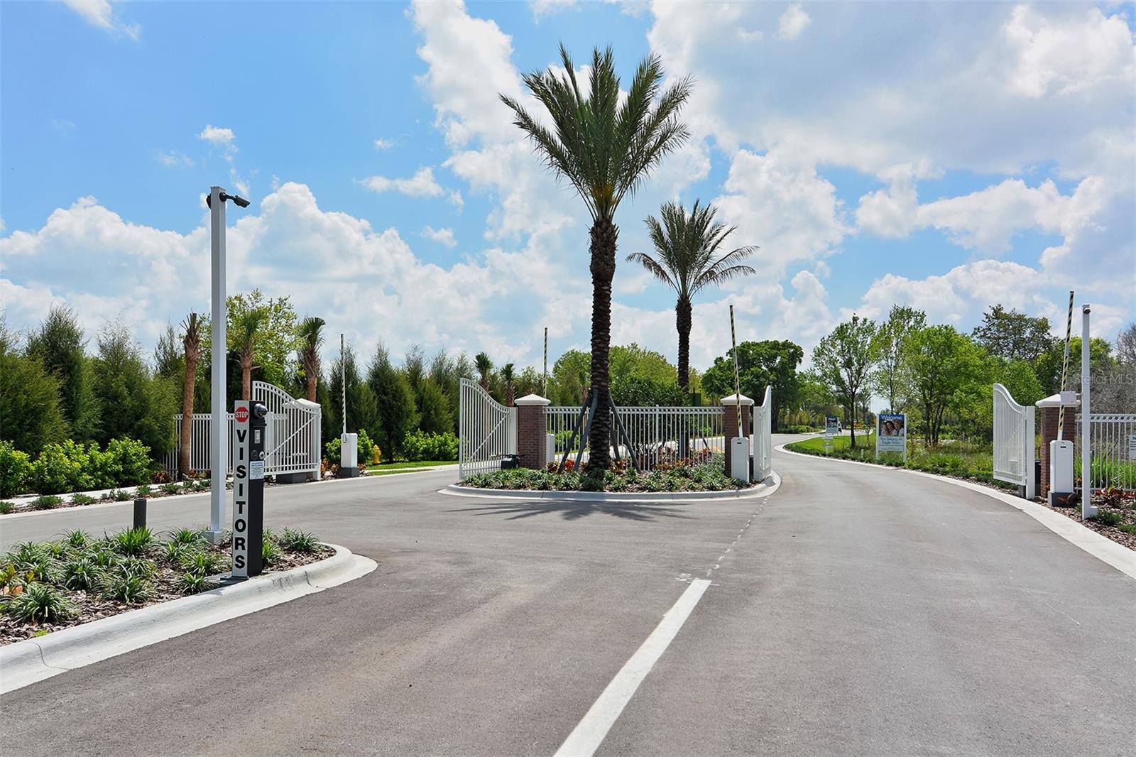 12023 SAWGRASS LAKE TER