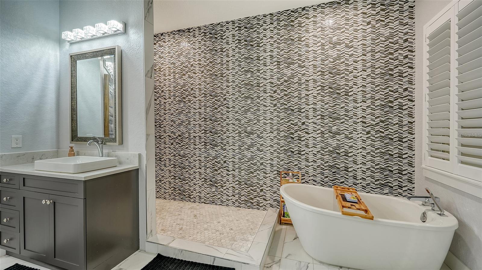 7724 ALISTER MACKENZIE DR