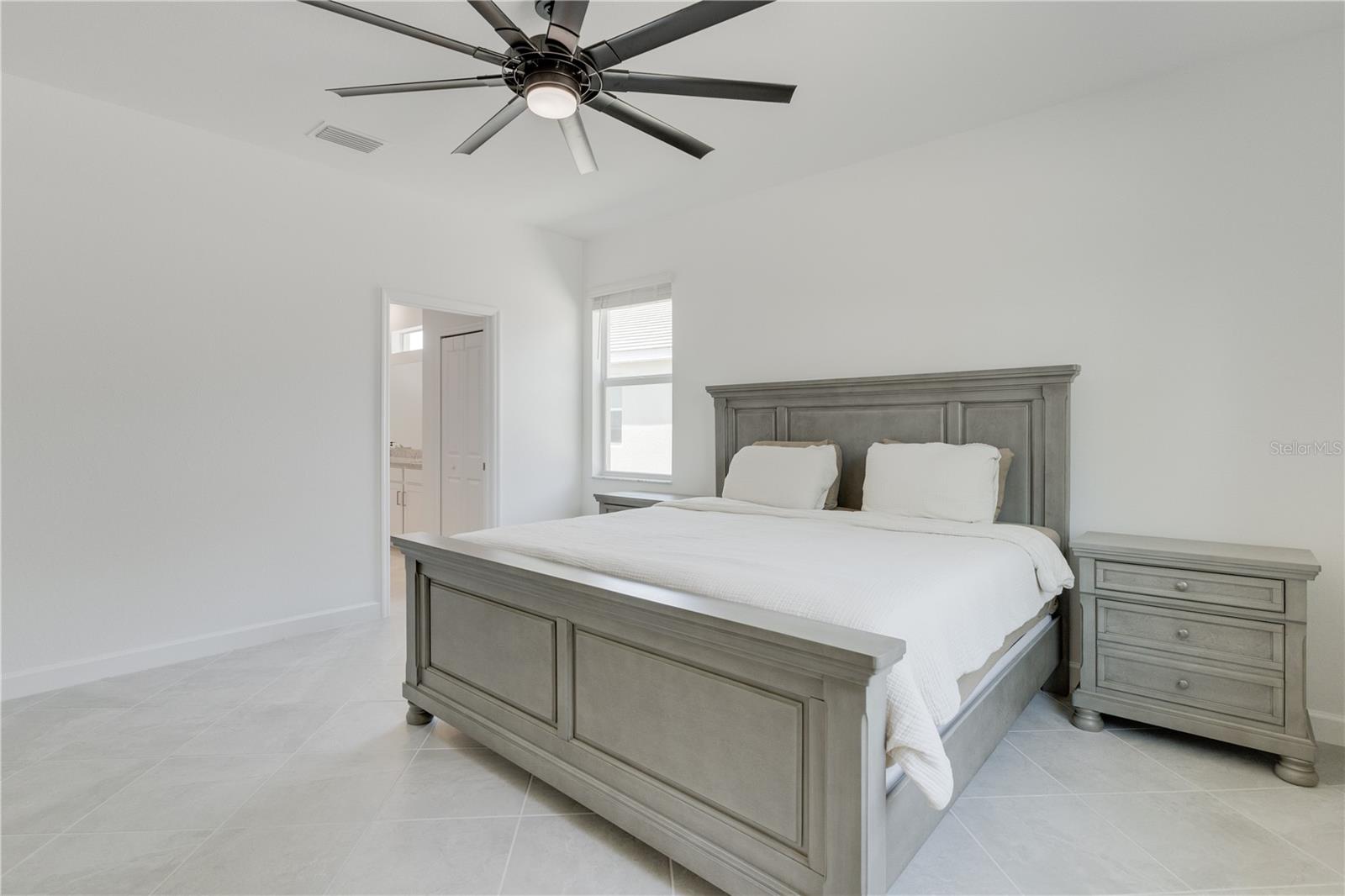 3160 WESTON MANOR DR