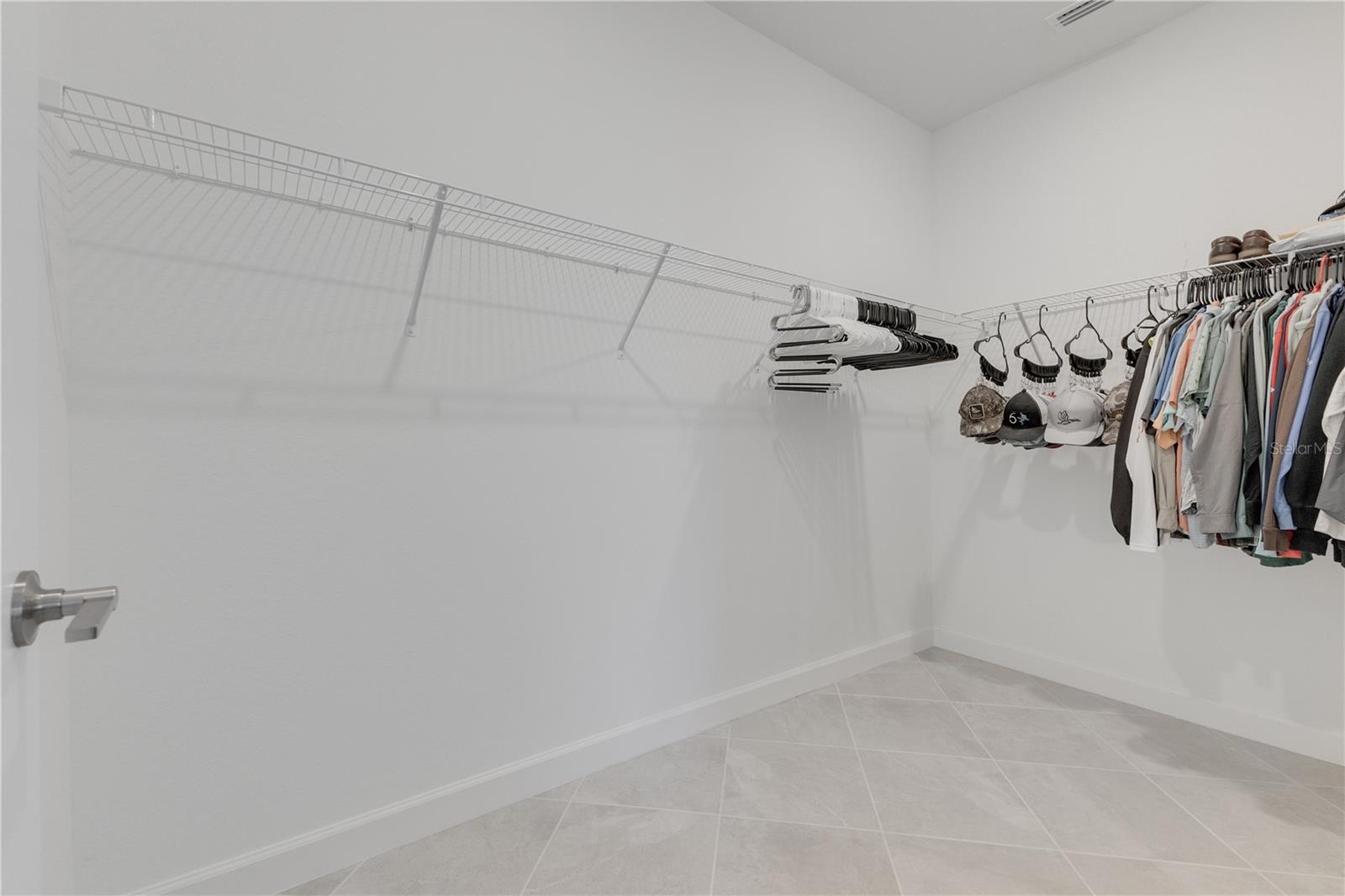 3160 WESTON MANOR DR