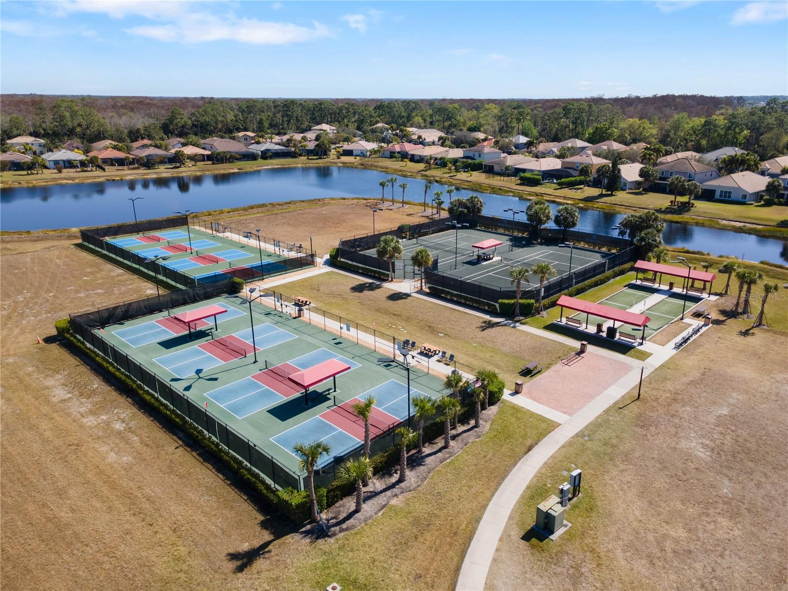 3160 WESTON MANOR DR