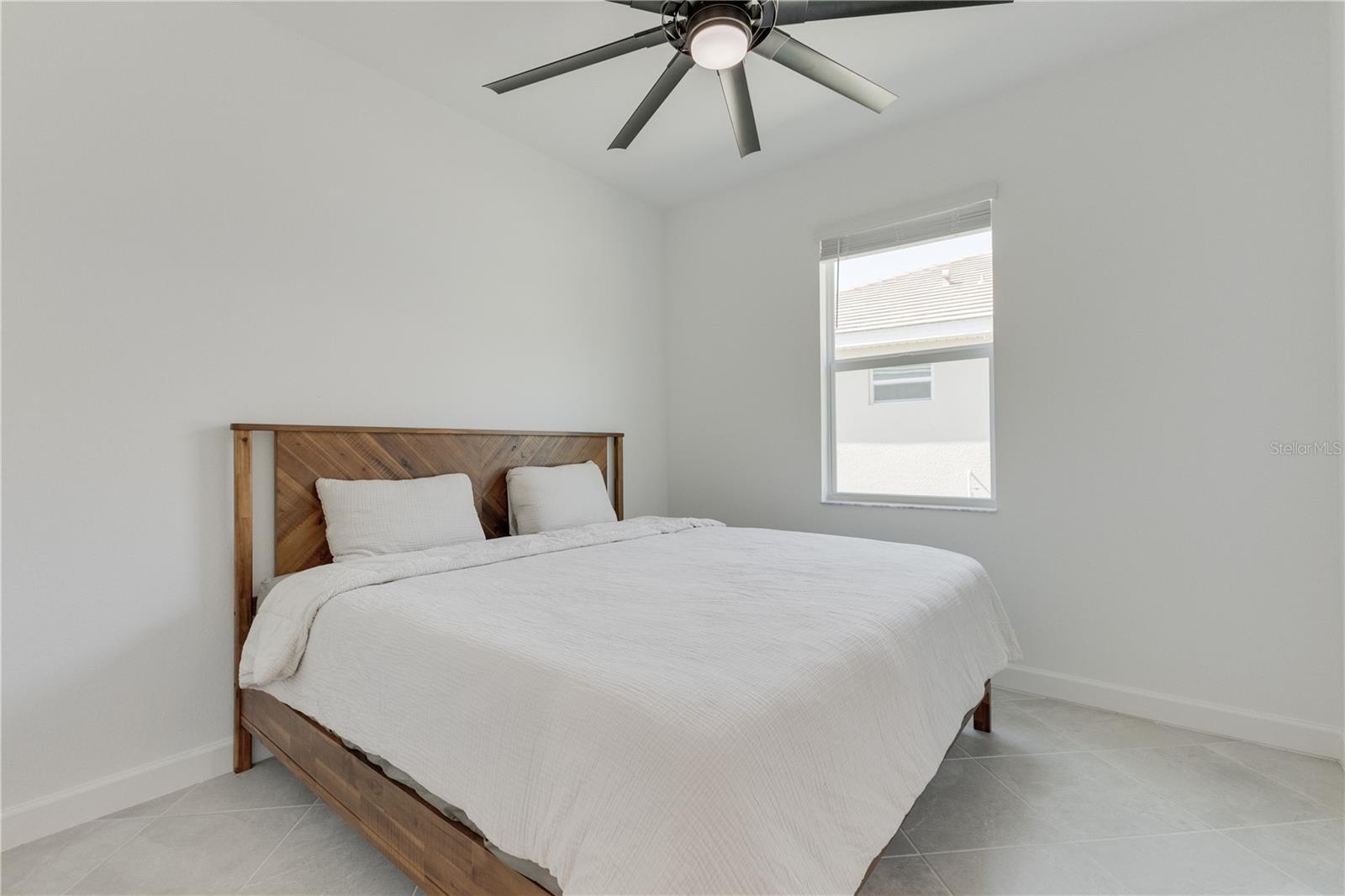 3160 WESTON MANOR DR