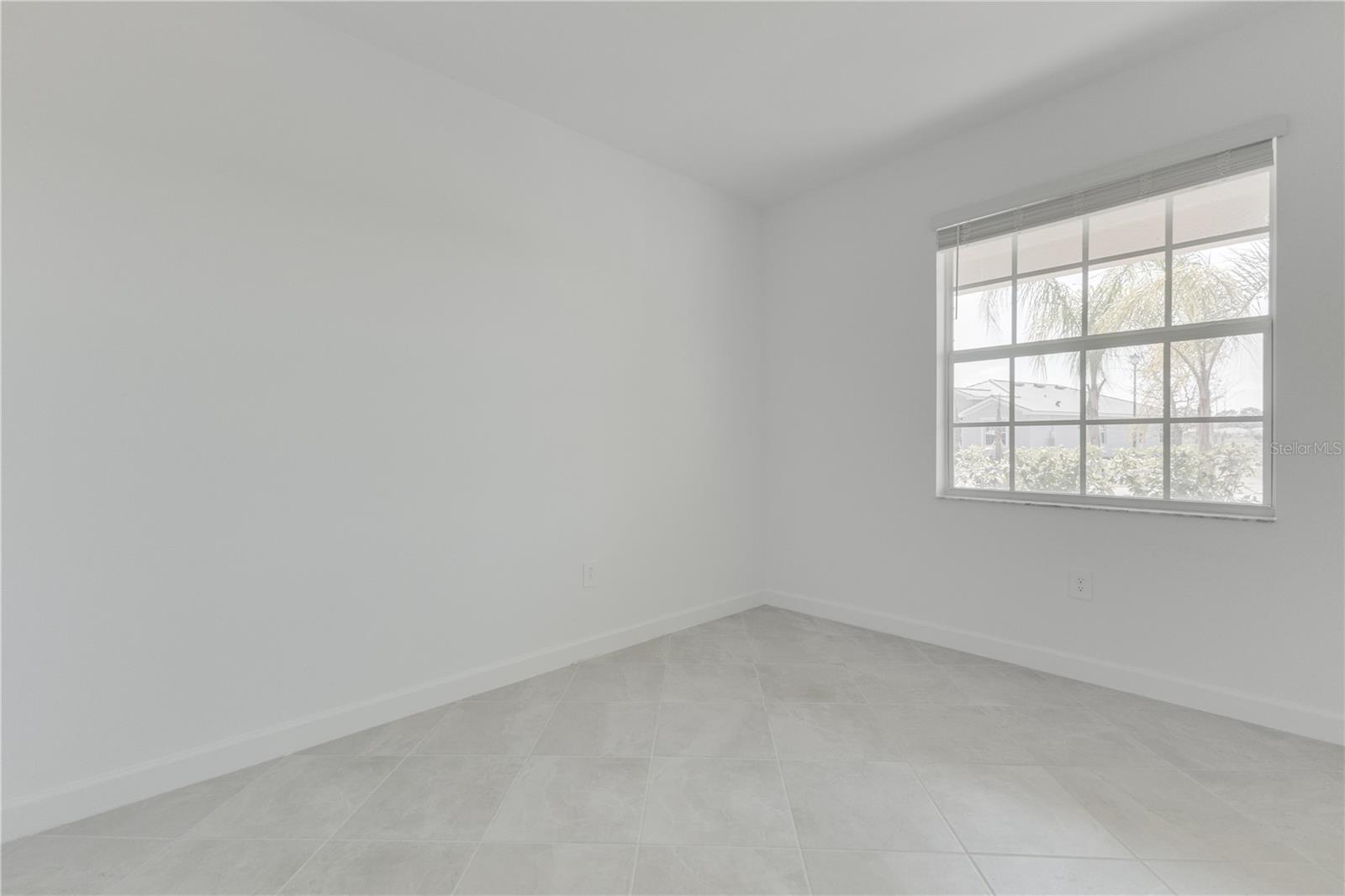 3160 WESTON MANOR DR