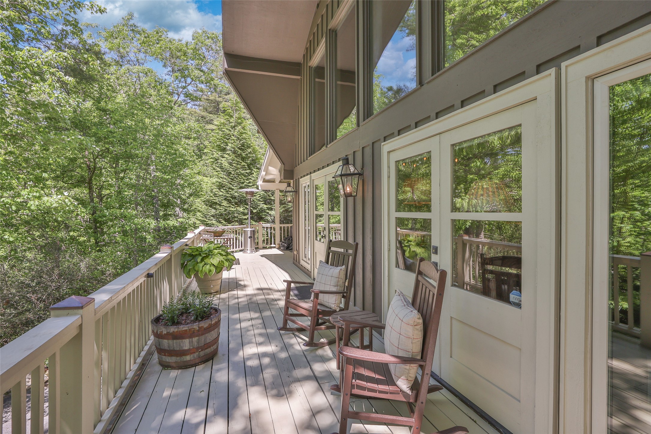 46 White Dogwood Court