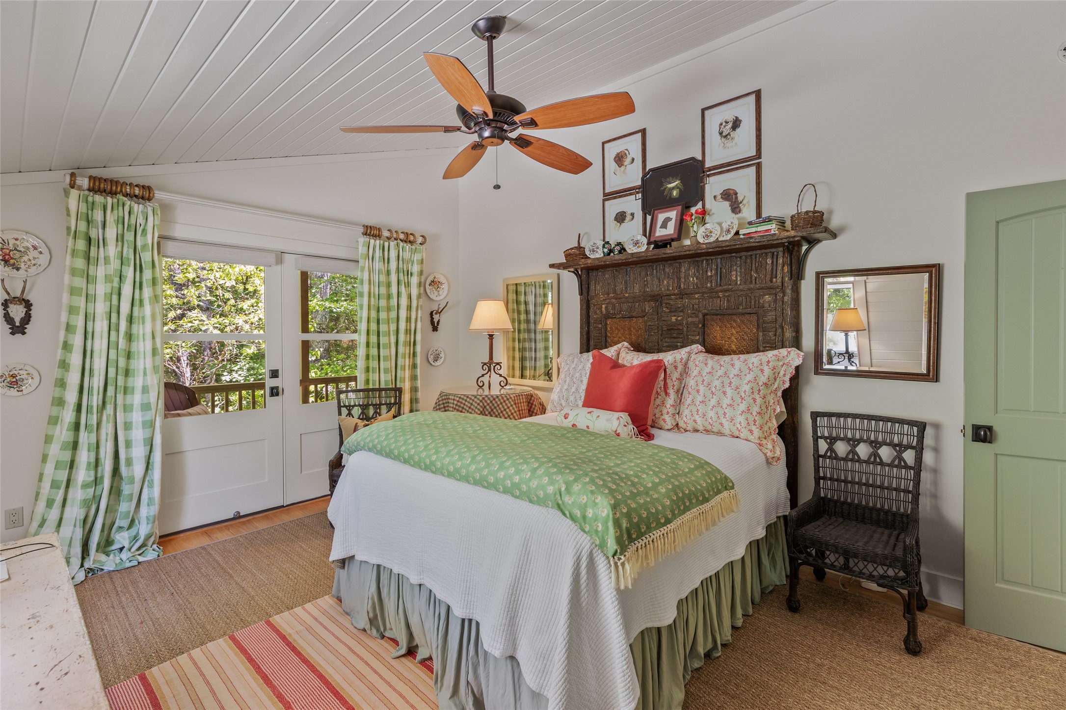 46 White Dogwood Court
