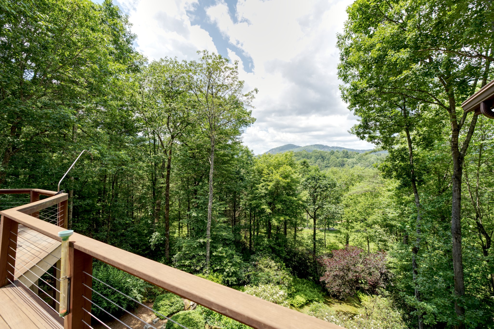 40 Piney Ridge Court