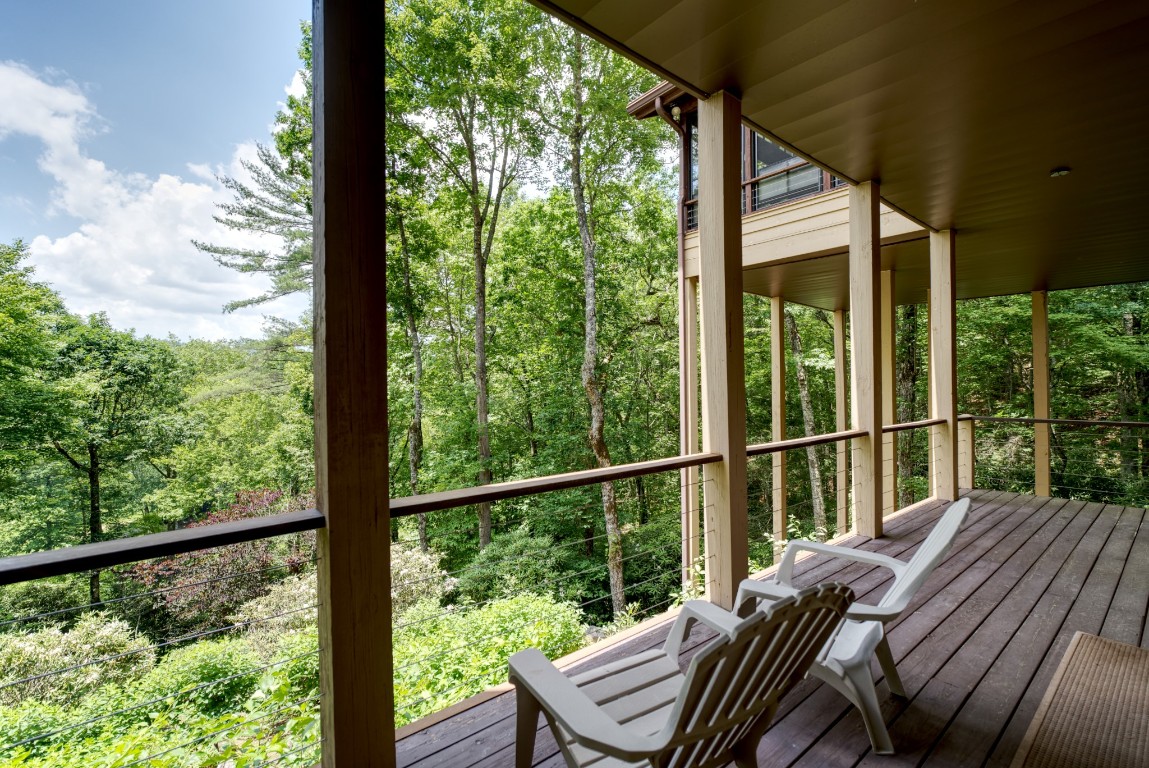 40 Piney Ridge Court