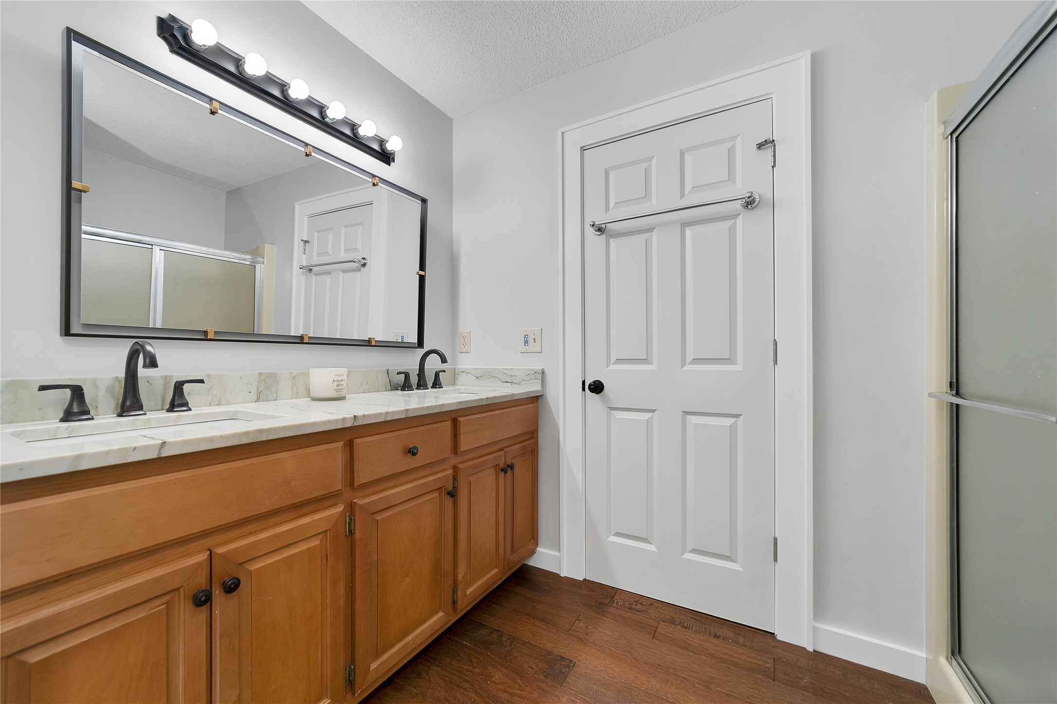 557 Country Club Estate