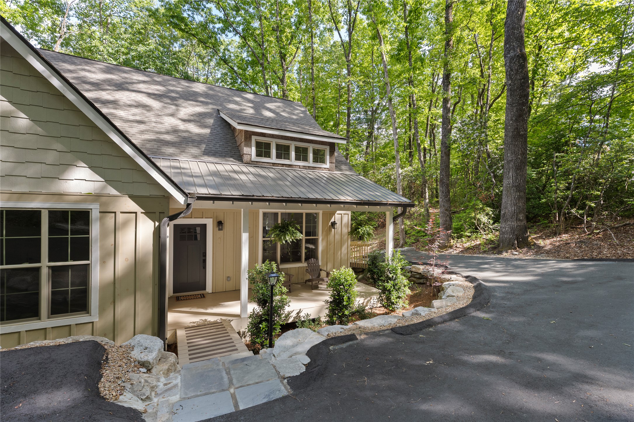 223 Sourwood Court