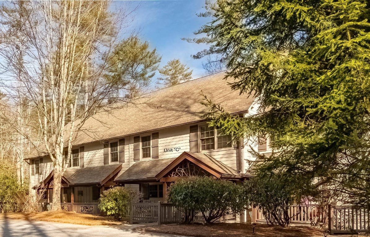 620 Sapphire Valley Road C