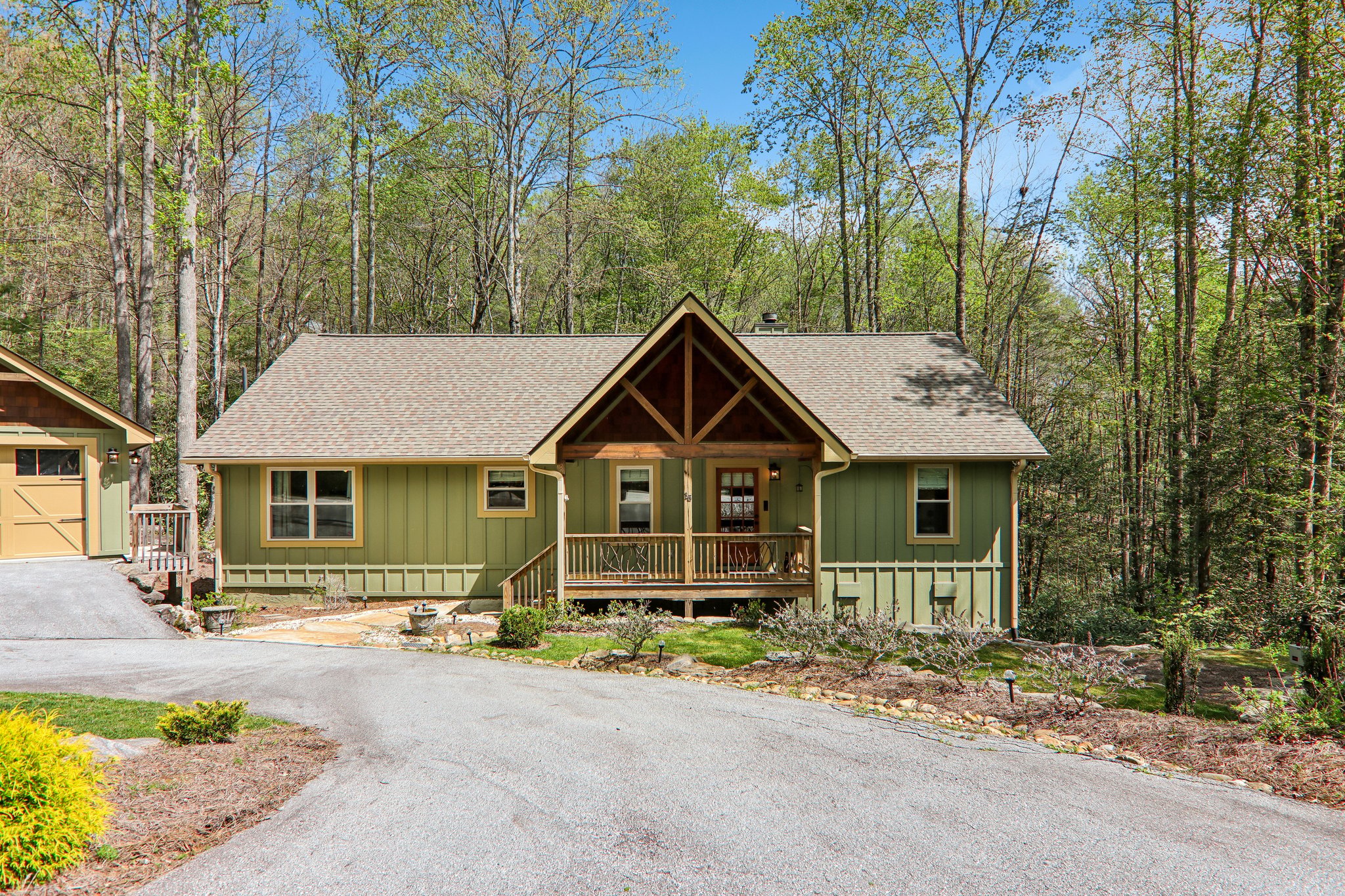 15 Spruce Court