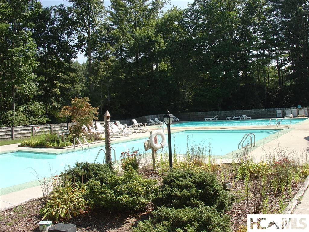 96 Dogwood Knob 1C