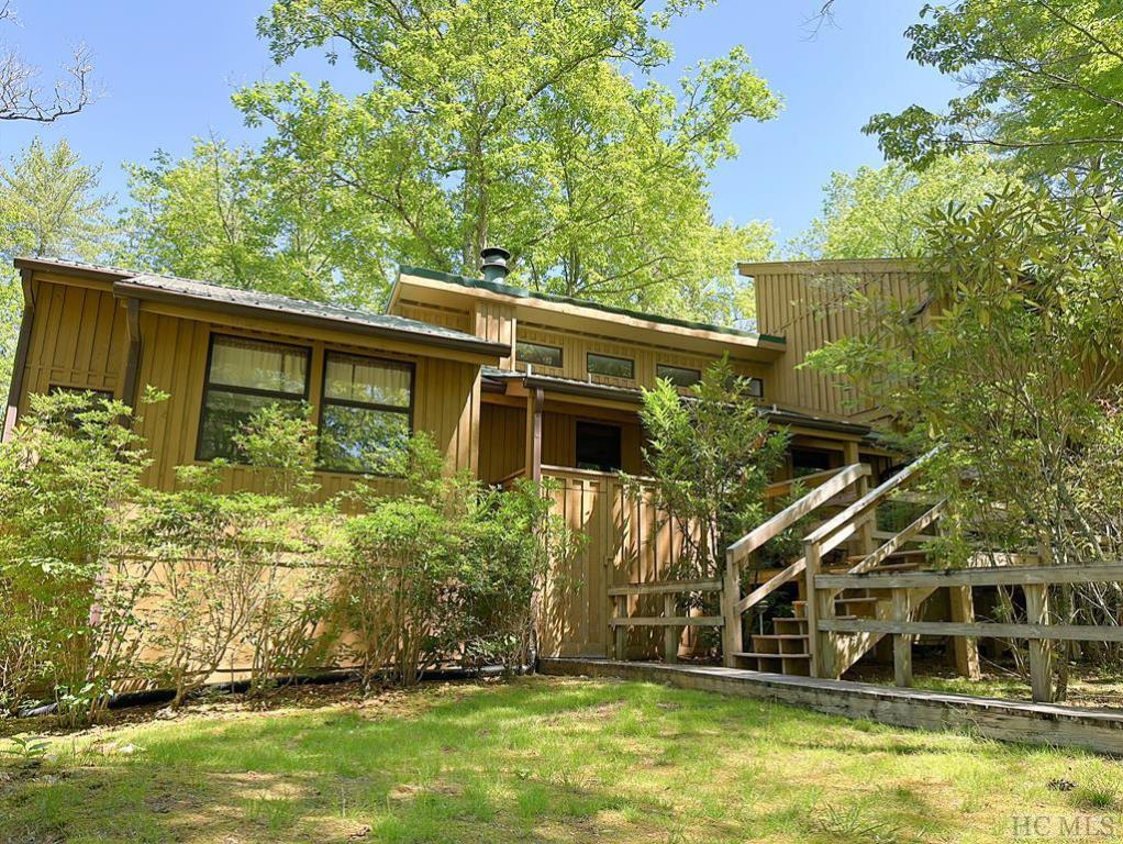 20 Chatterbox Way 8-A