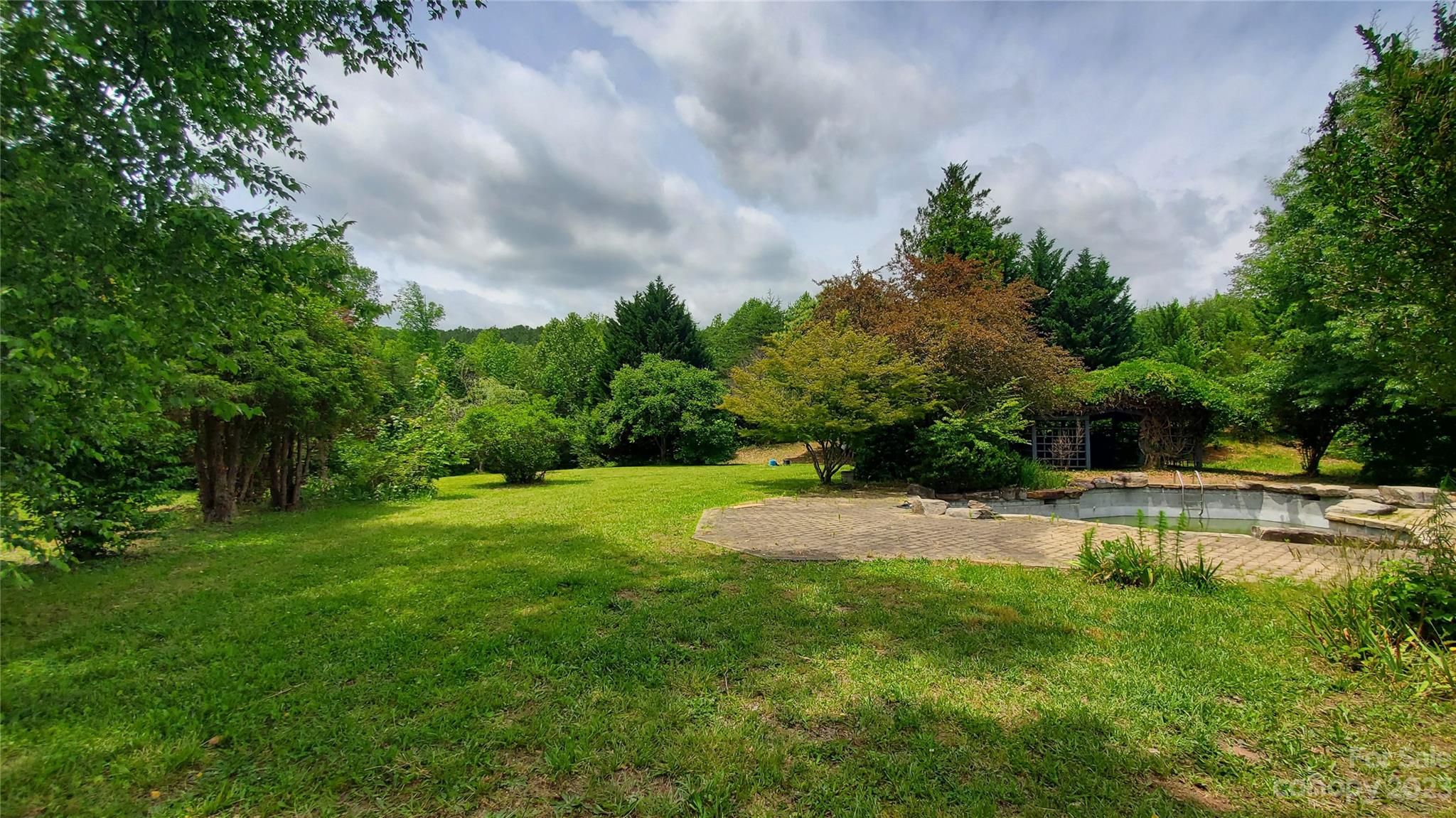 1034 Little Mountain Road