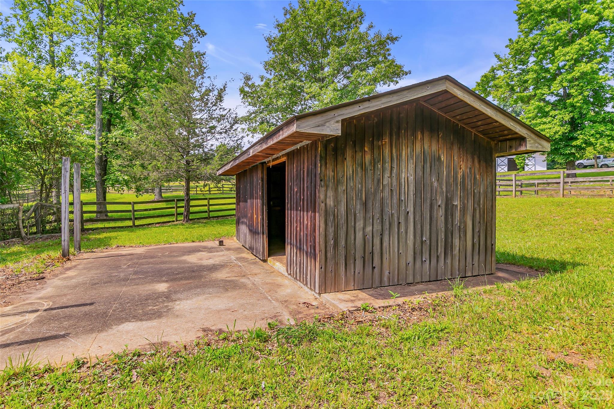 1034 Little Mountain Road