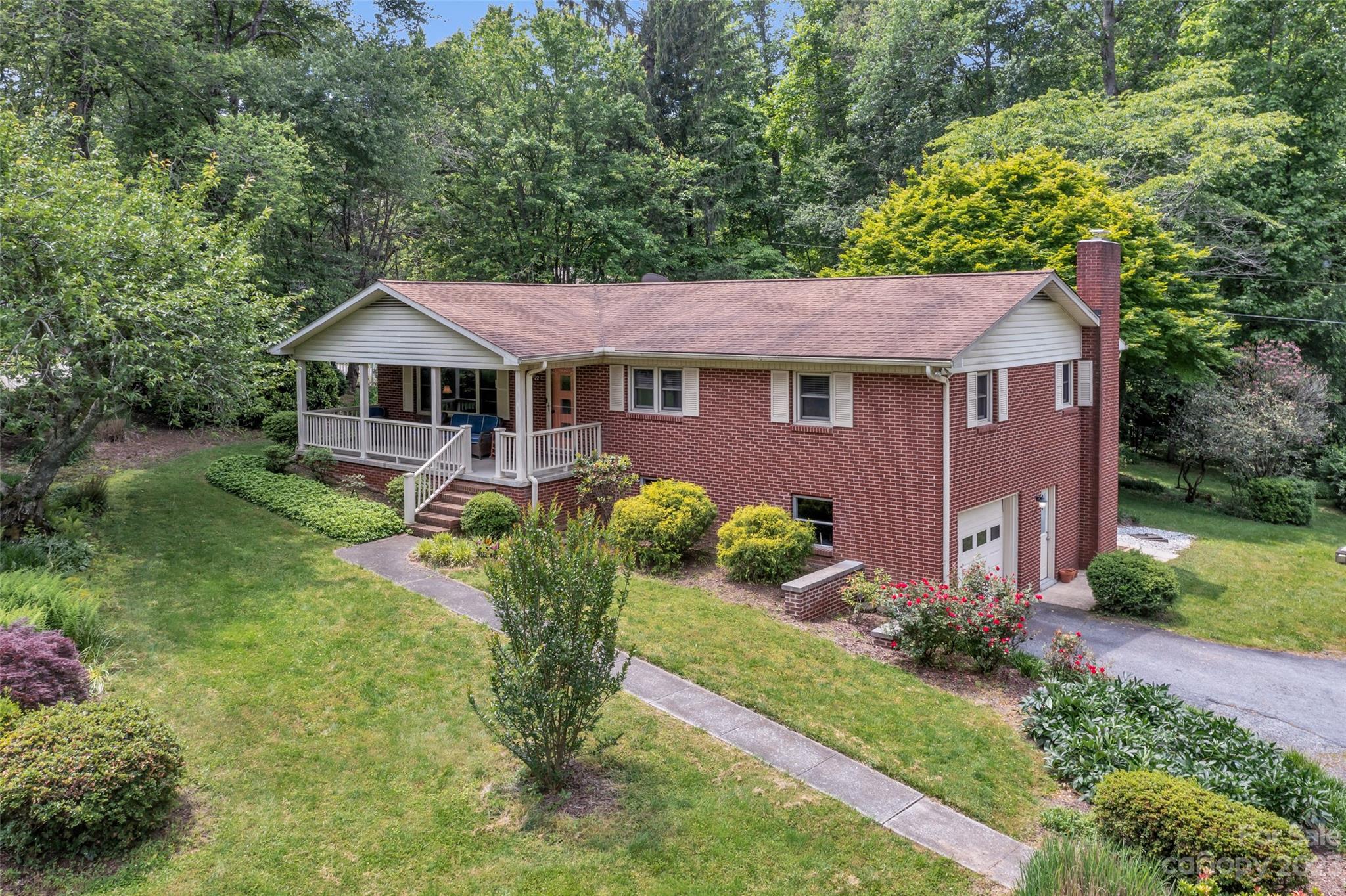 122 Sir Galahad Drive