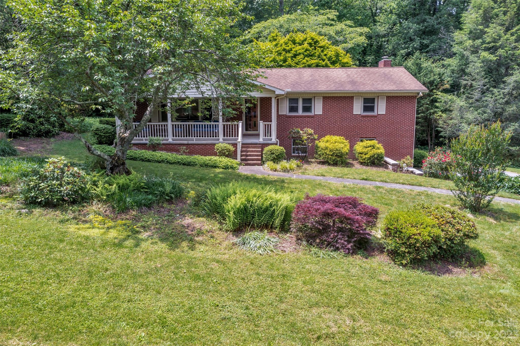 122 Sir Galahad Drive