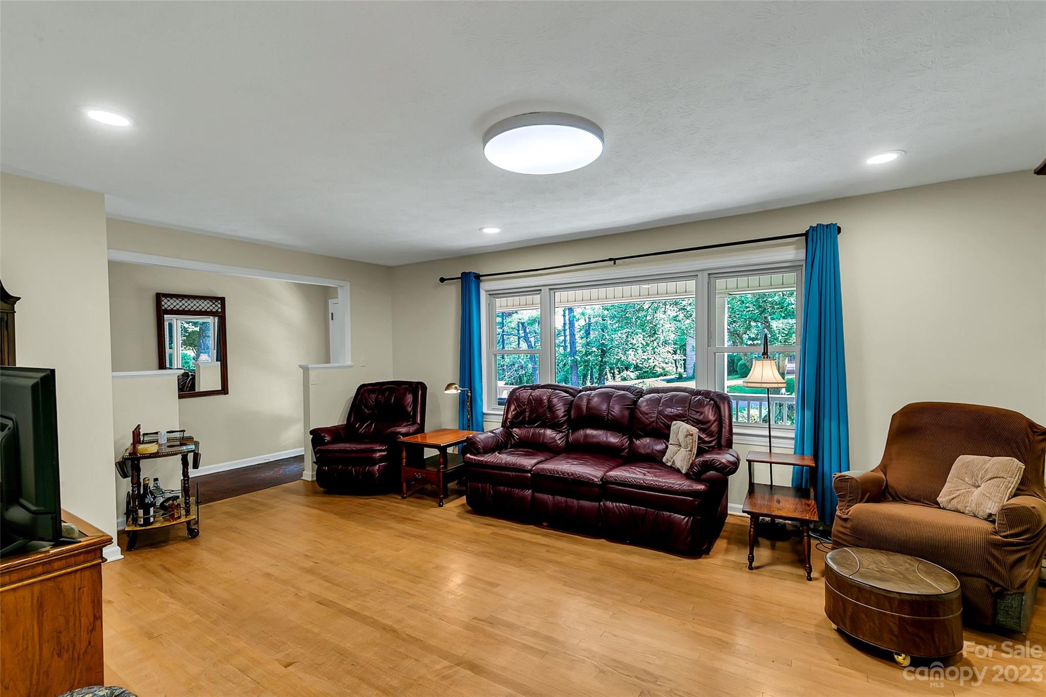 122 Sir Galahad Drive