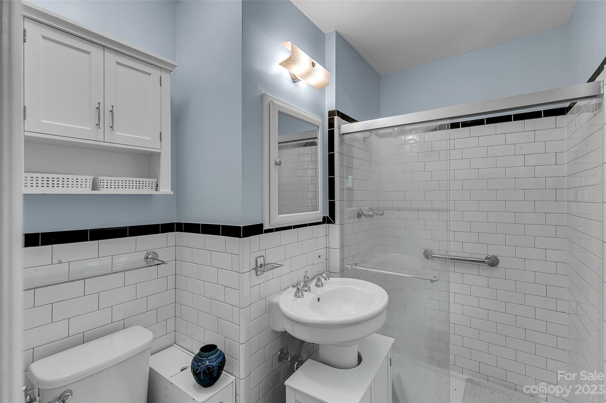 122 Sir Galahad Drive