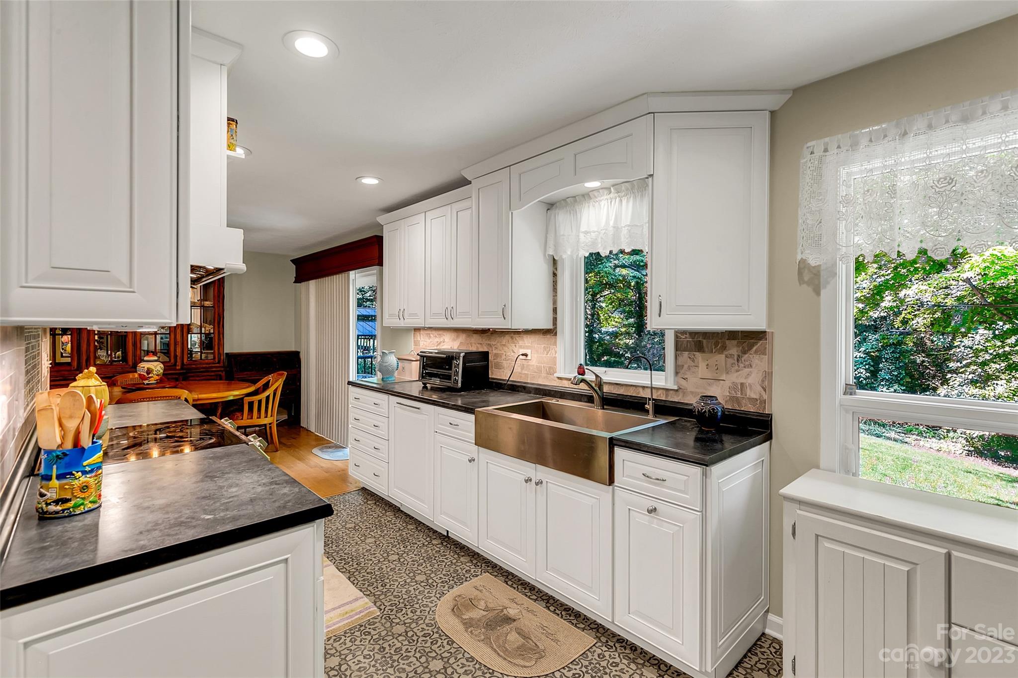122 Sir Galahad Drive