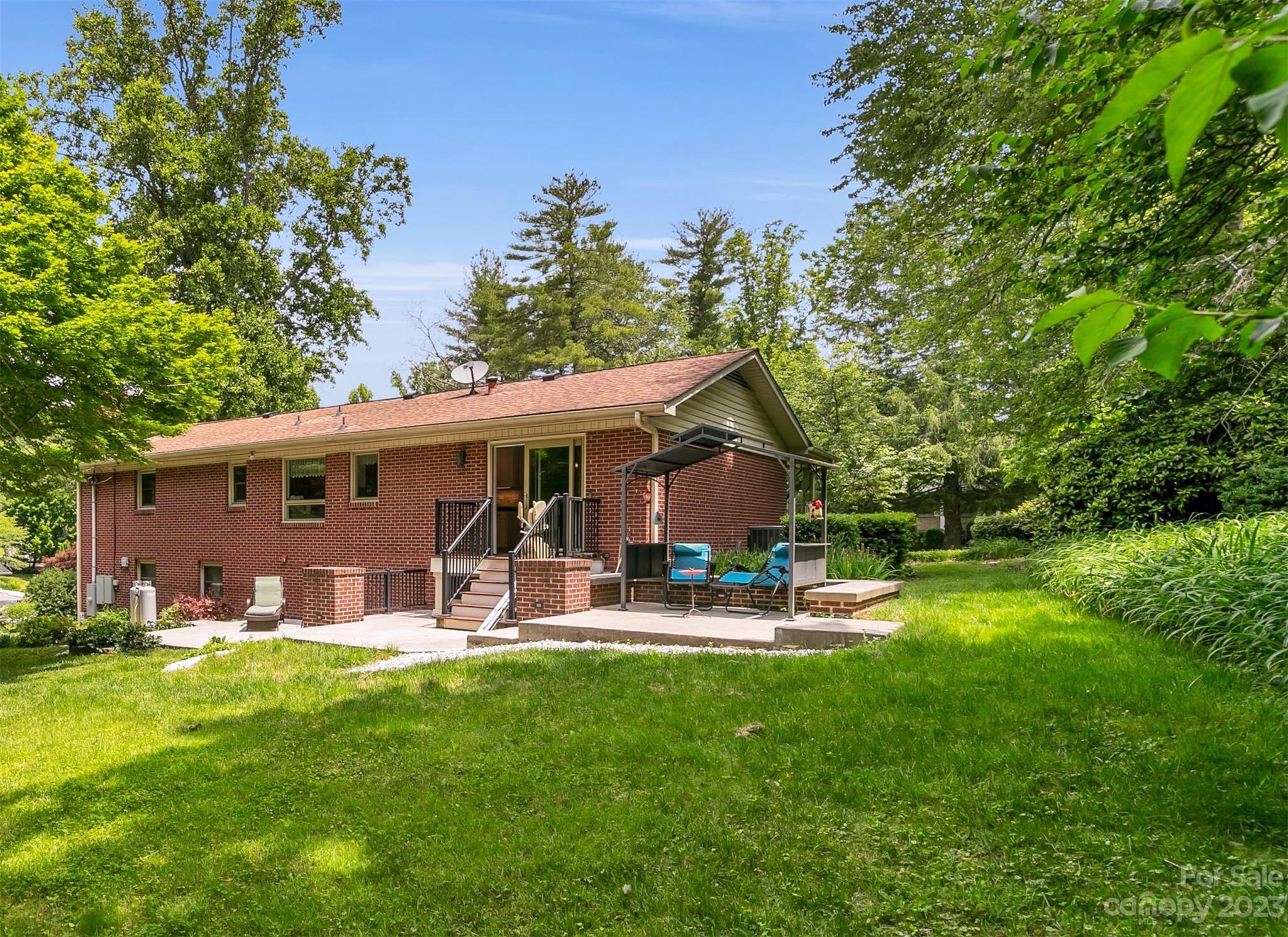 122 Sir Galahad Drive