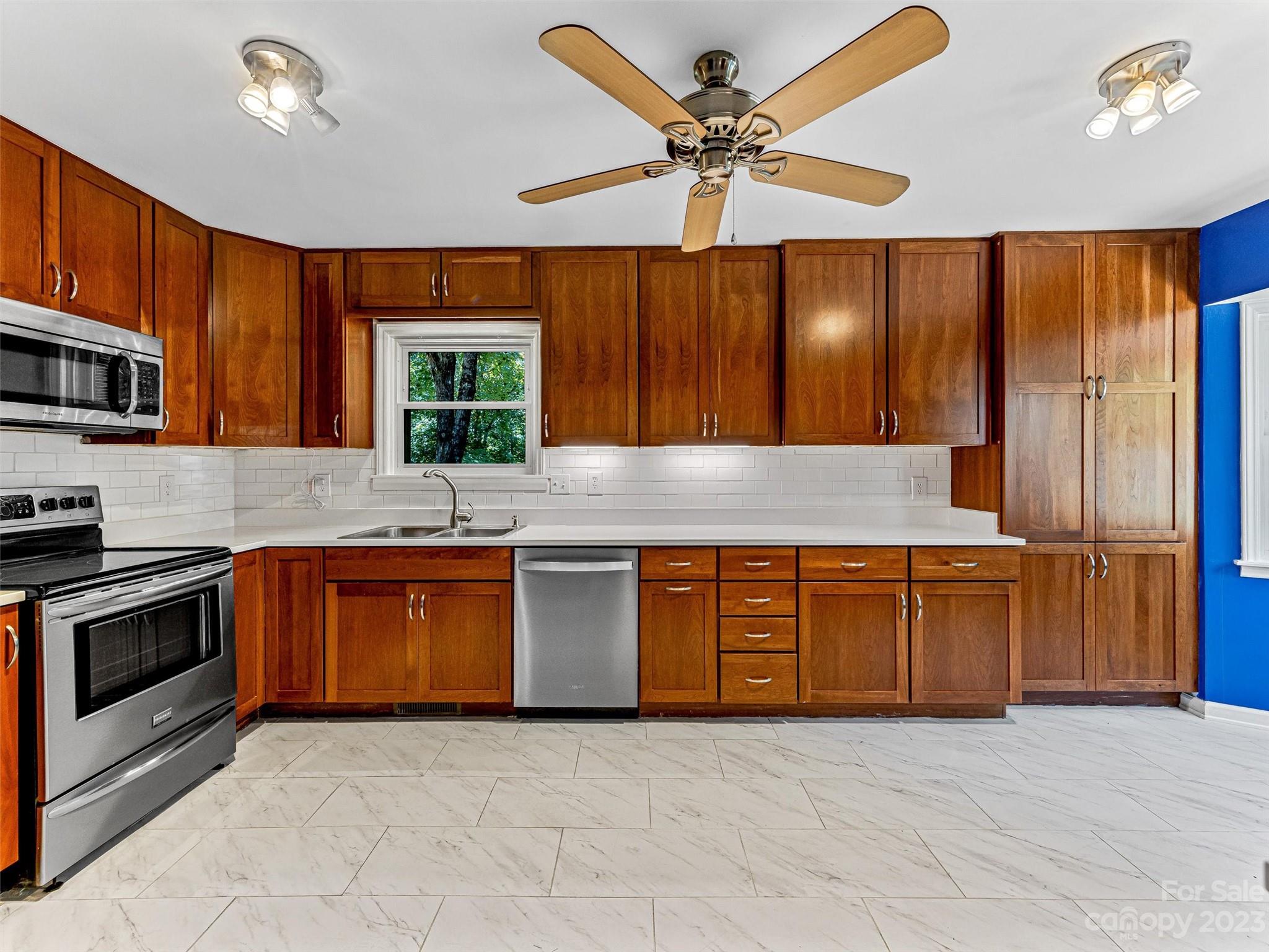 89 Canvasback Court