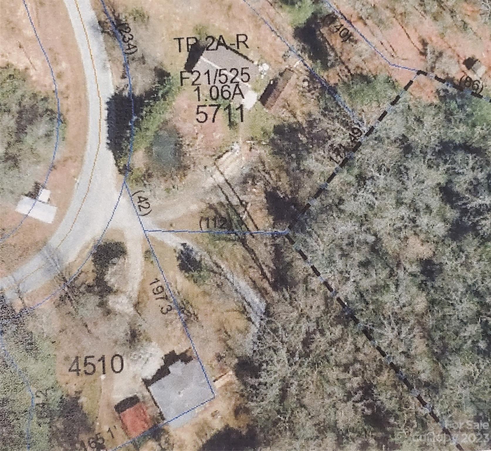 1033 Flat Creek Valley Road