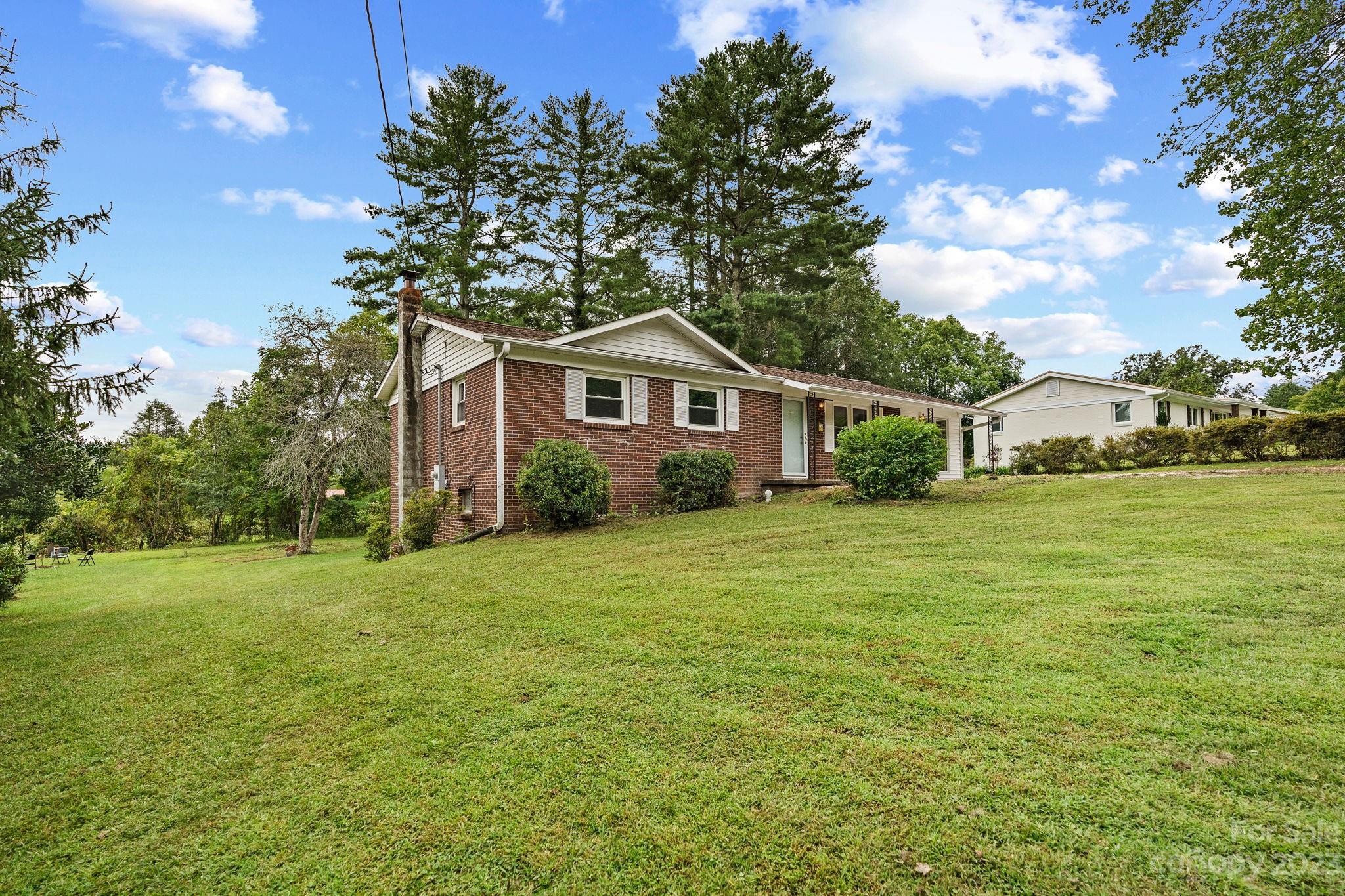 72 Poplar Street
