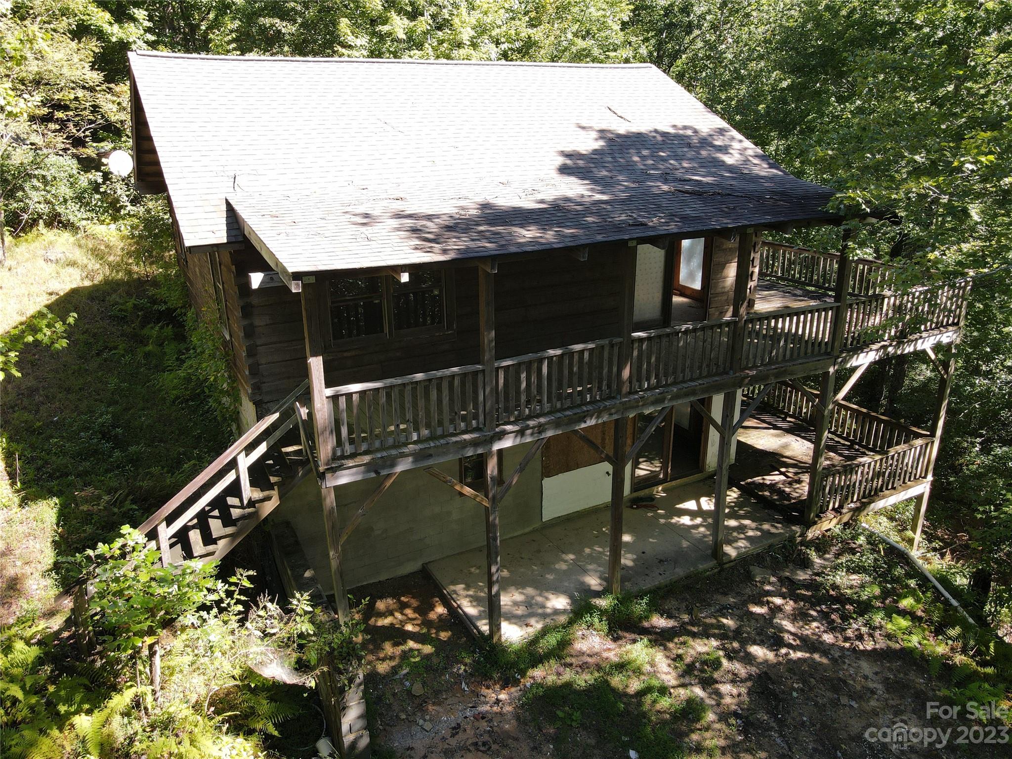 25 Creek Road