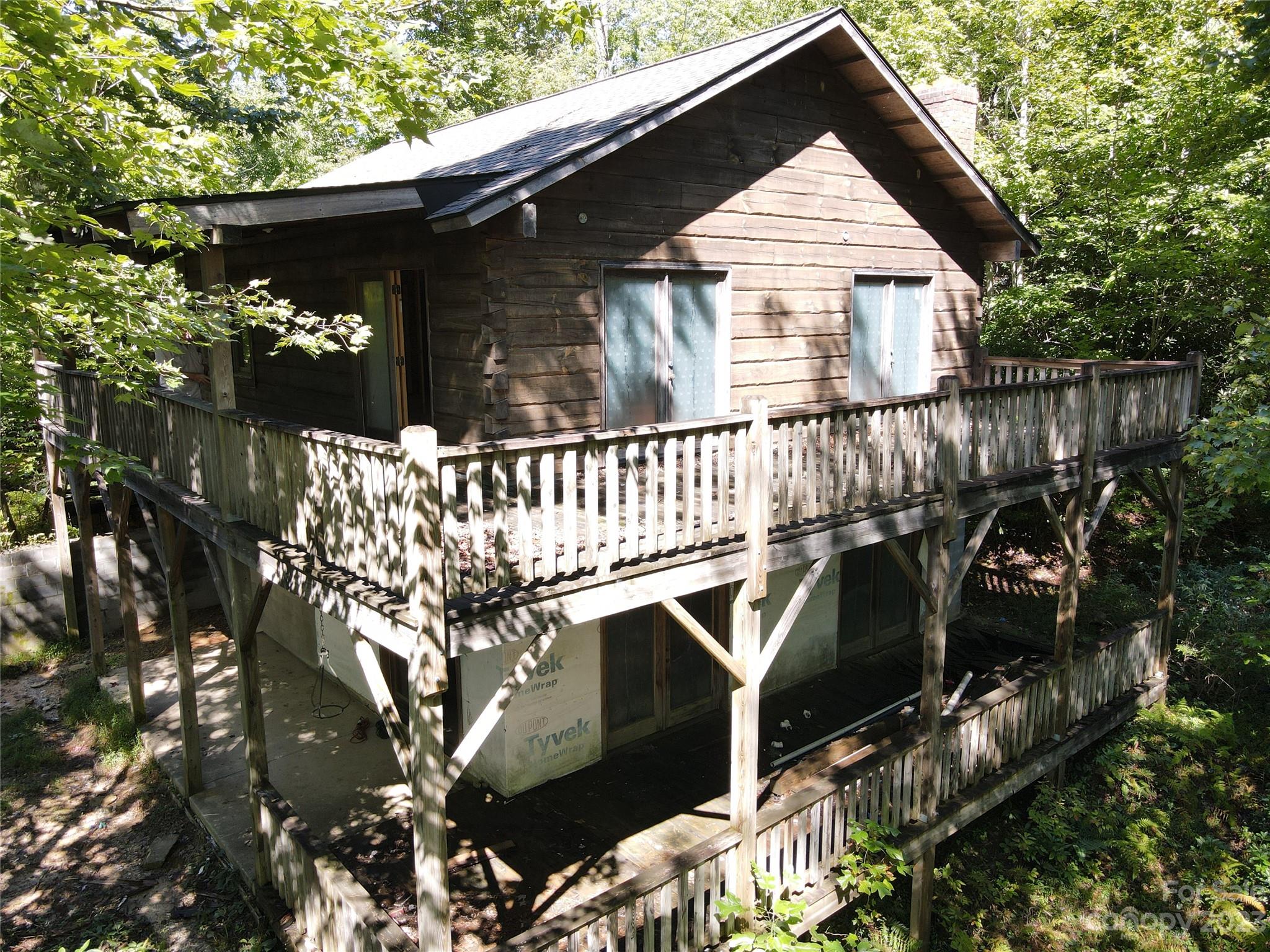 25 Creek Road