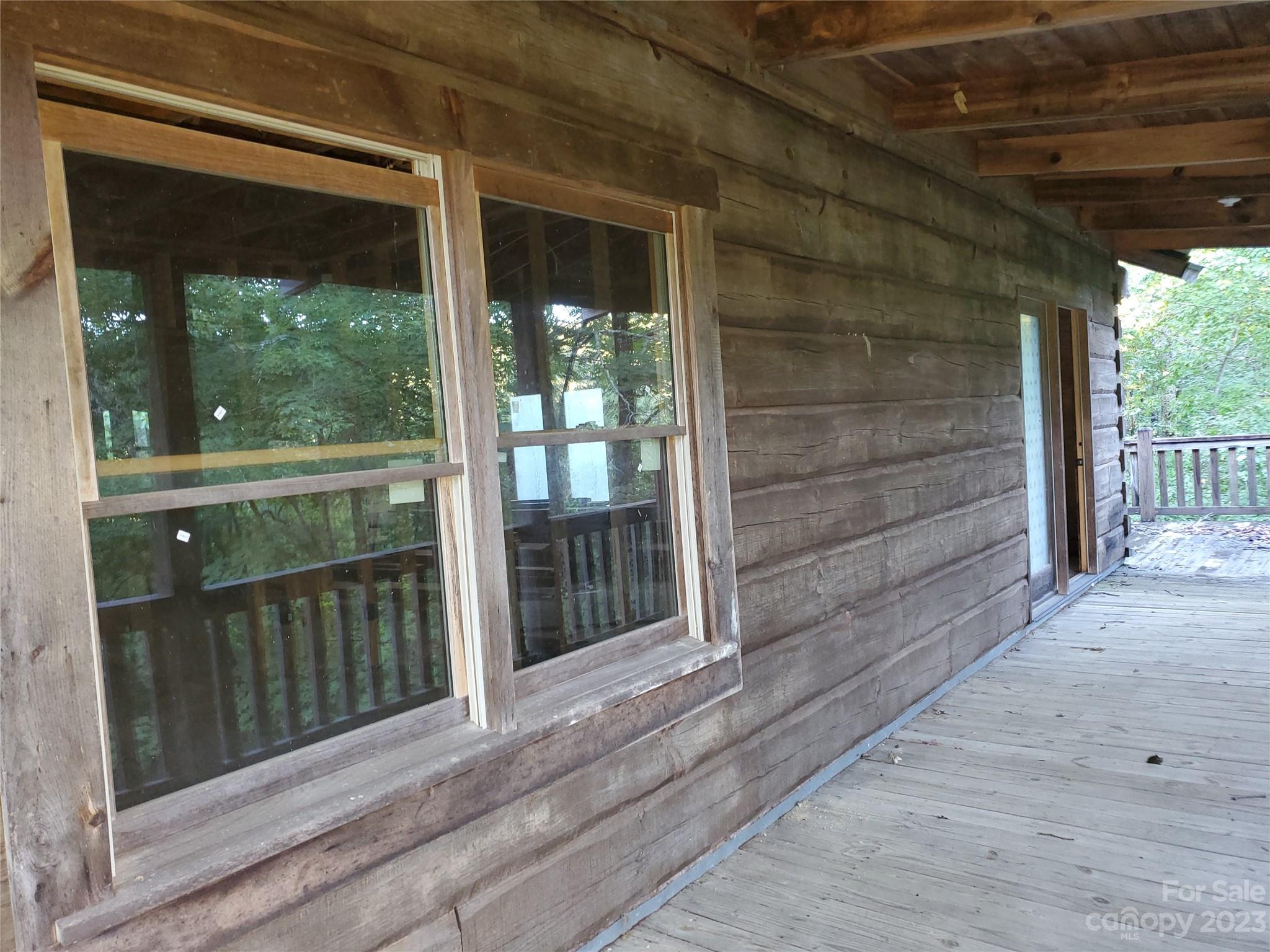 25 Creek Road