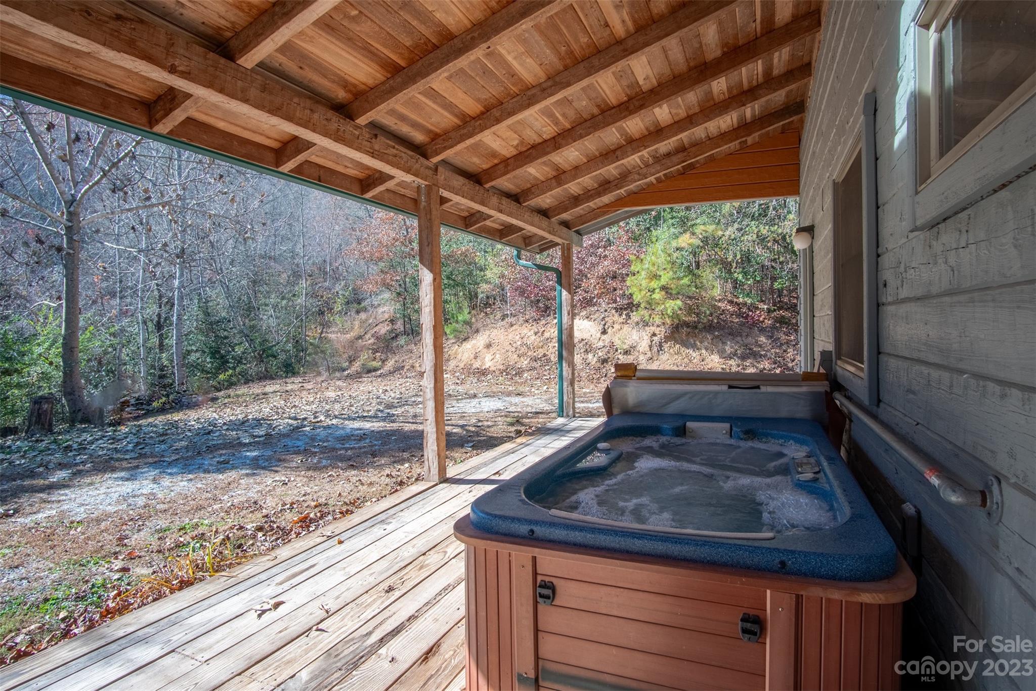 536 Davis Creek Road