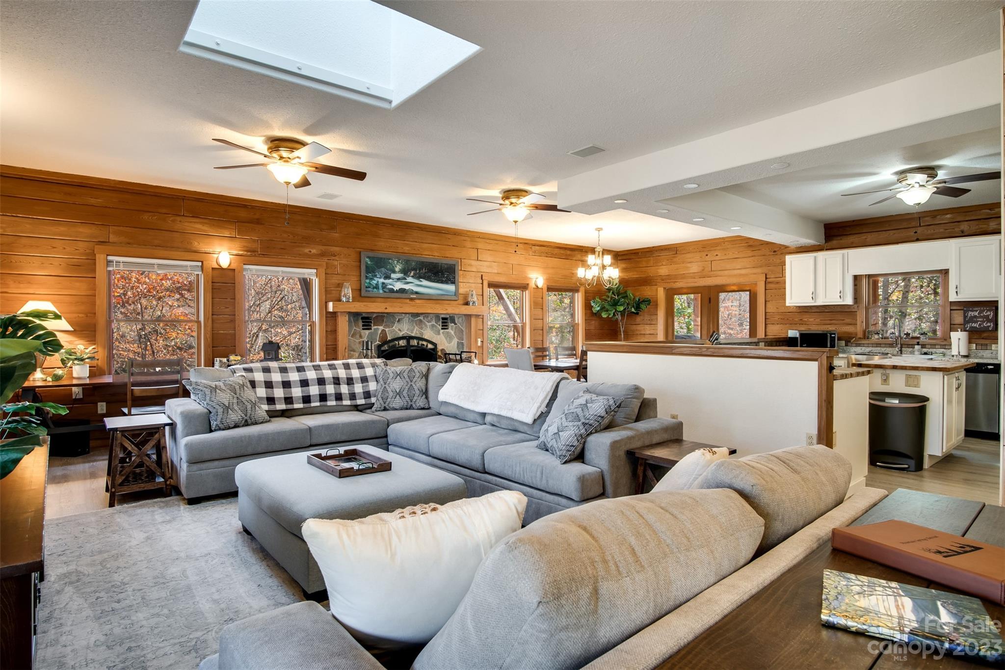 536 Davis Creek Road