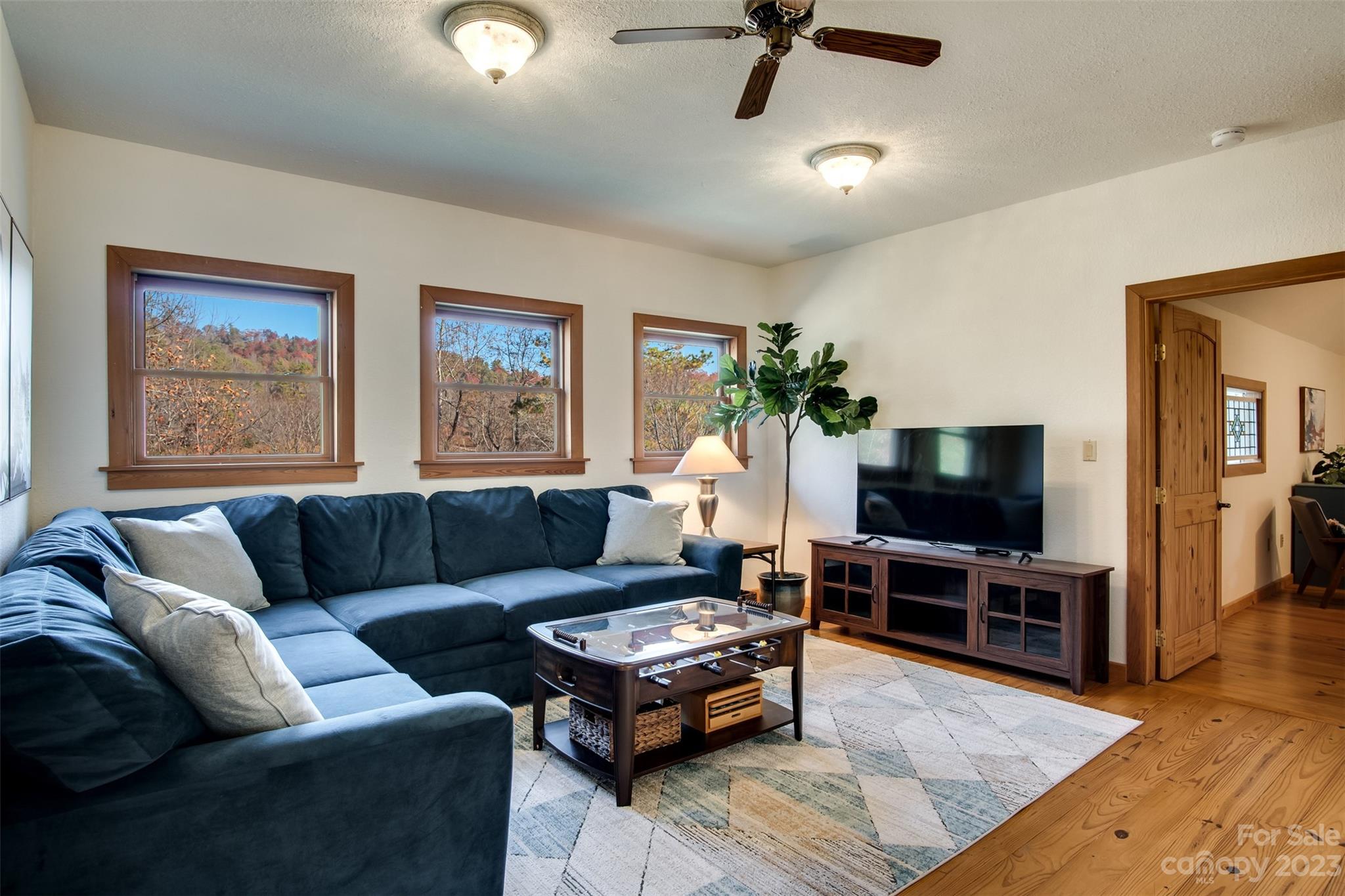 536 Davis Creek Road