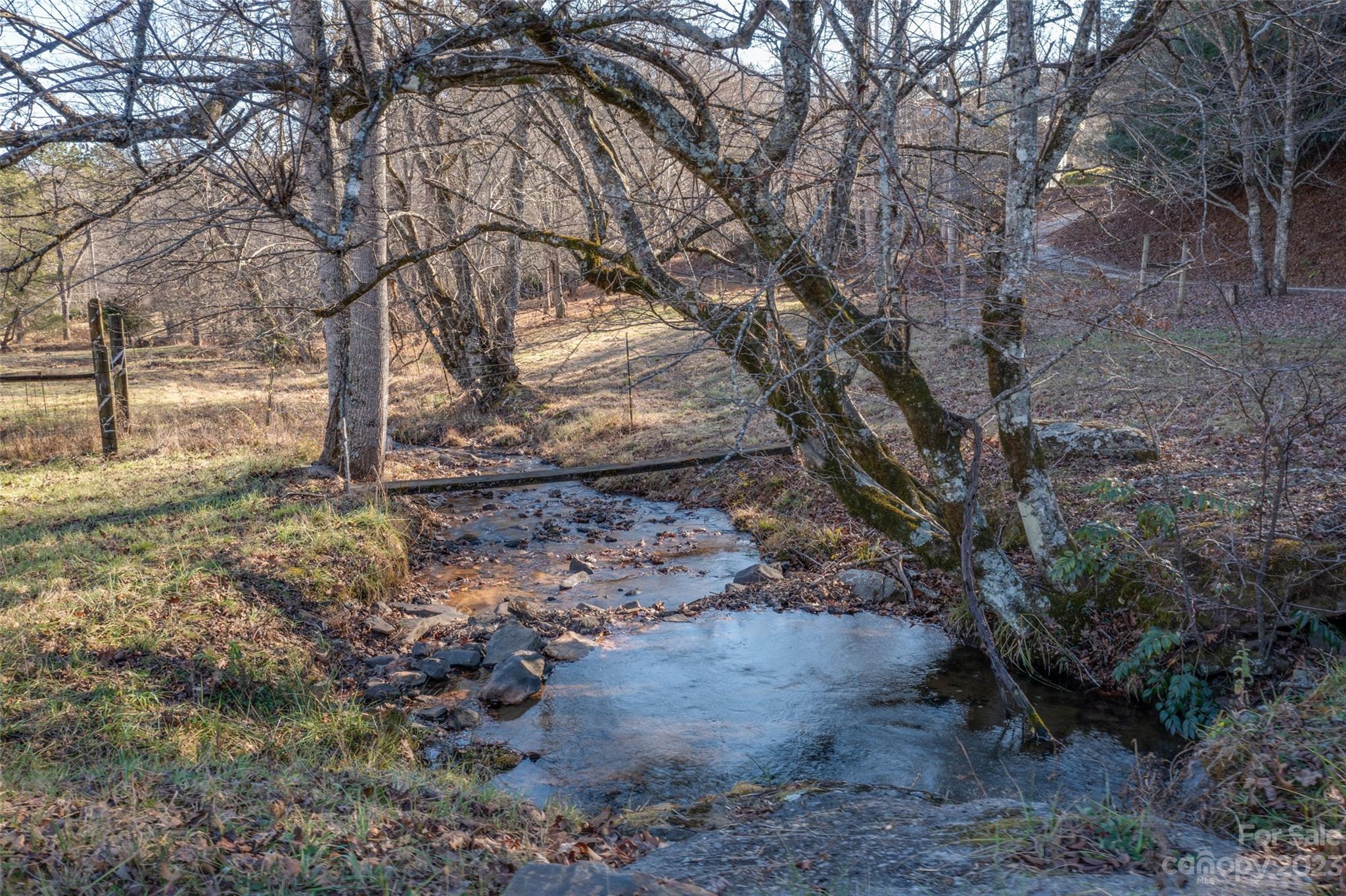 536 Davis Creek Road