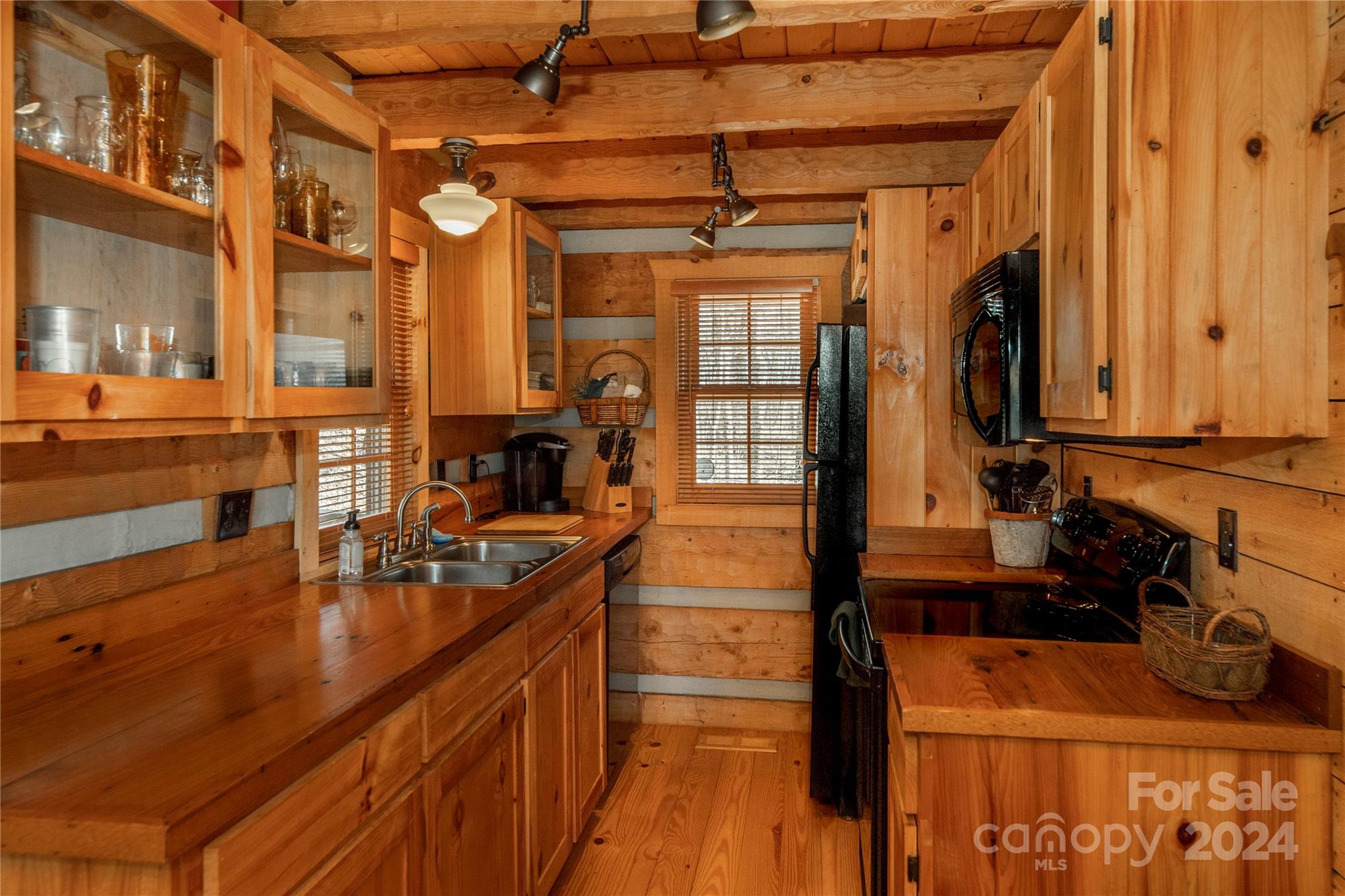 1074 Indian Camp Mountain Road Unit: 33