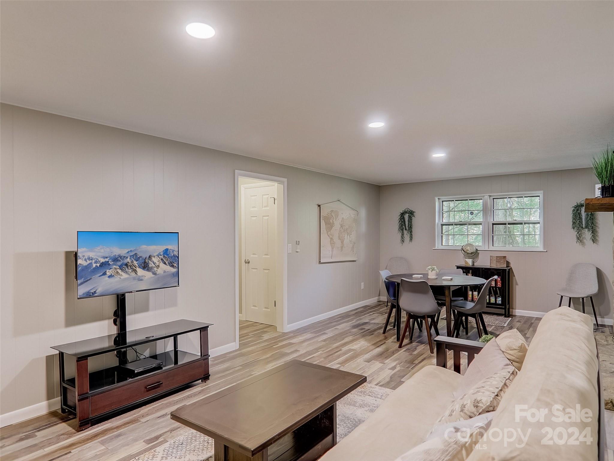 1191 Dupont Road
