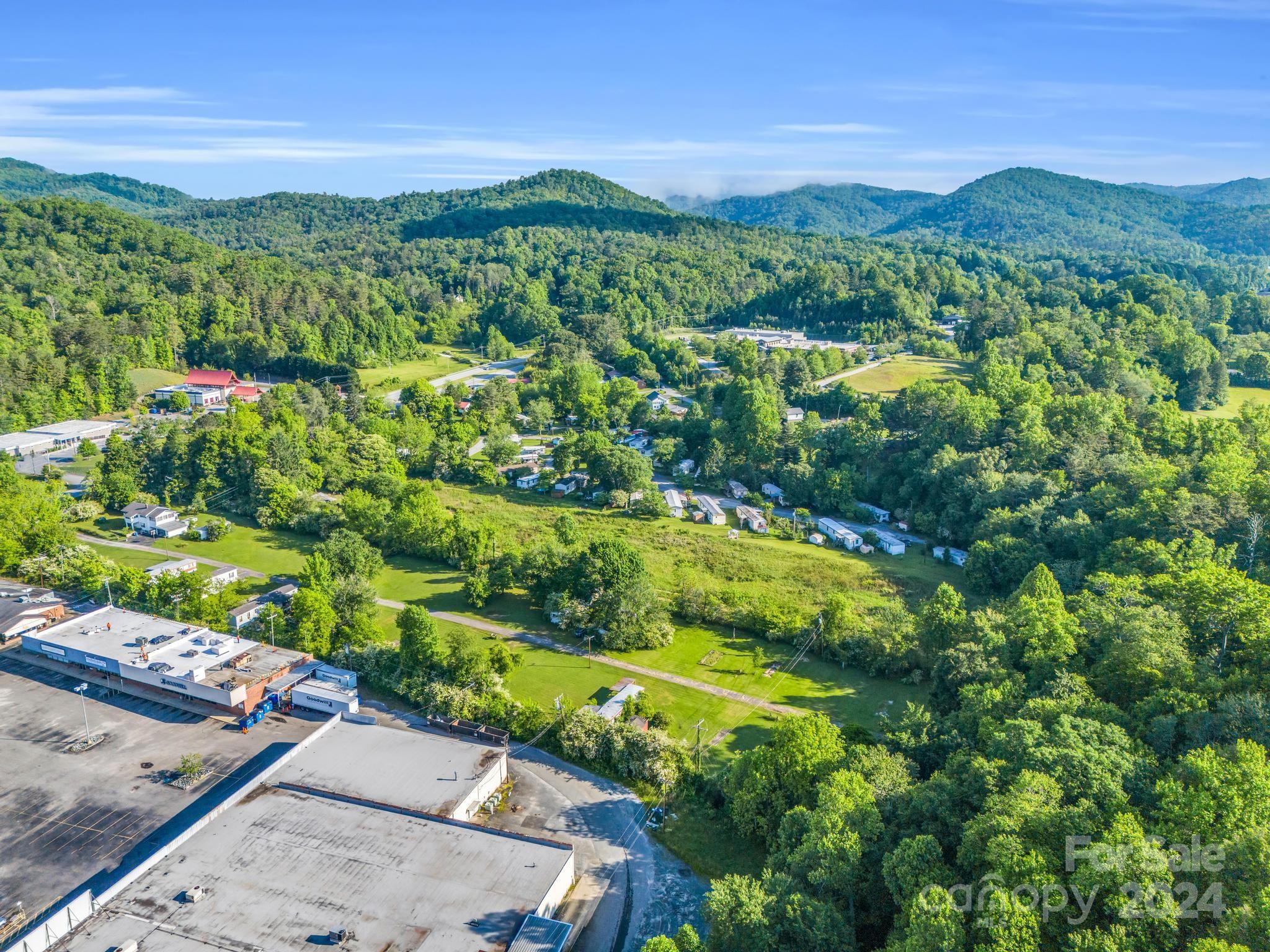 1386 Asheville Highway