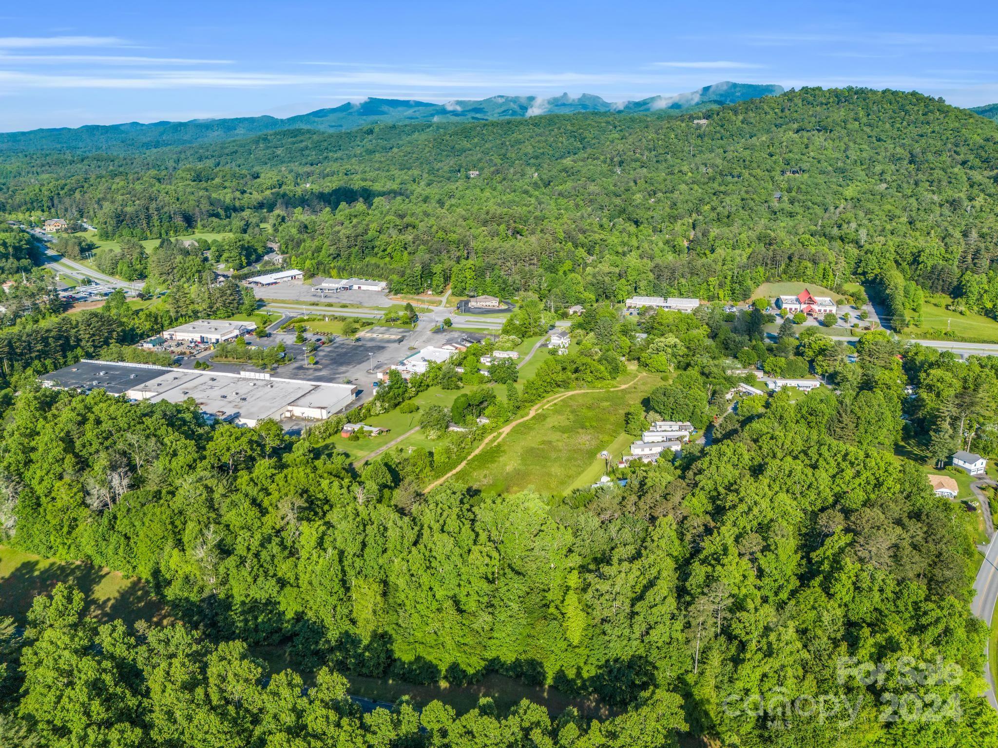 1386 Asheville Highway