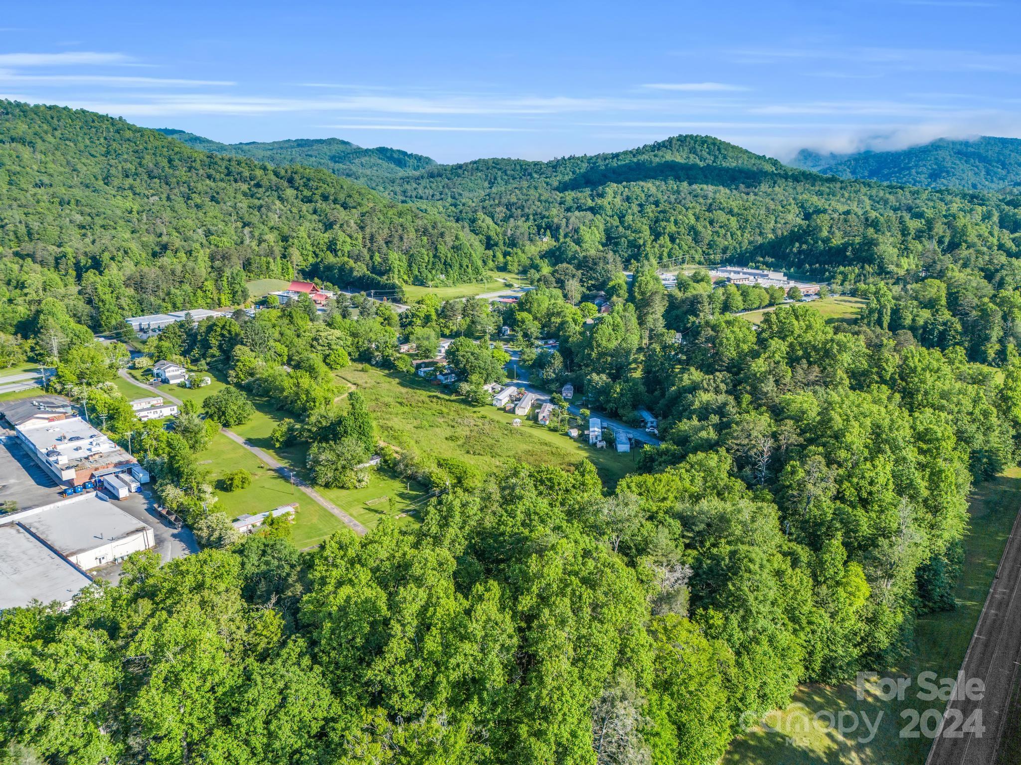 1386 Asheville Highway