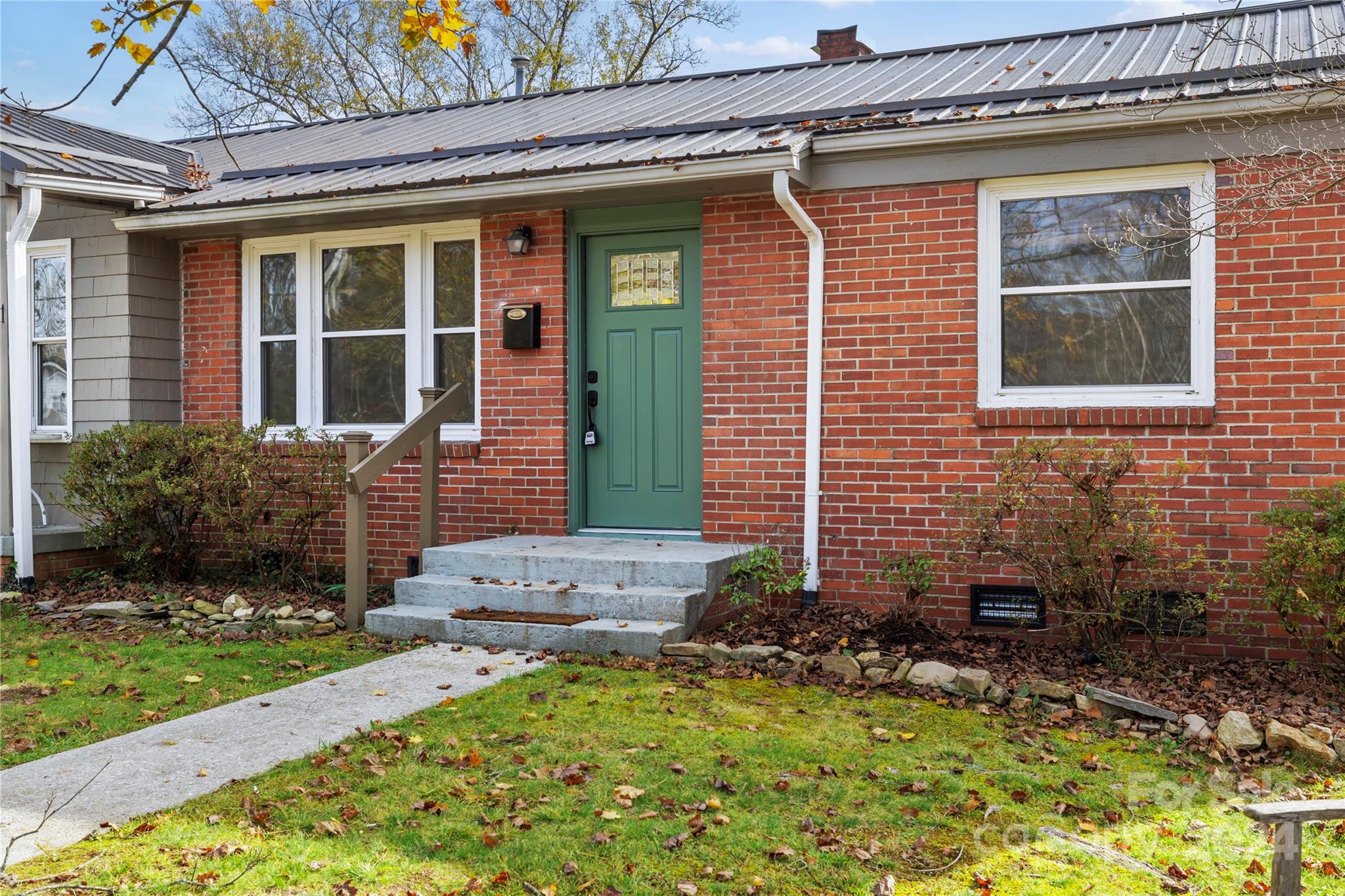 30 Elm Bend Road