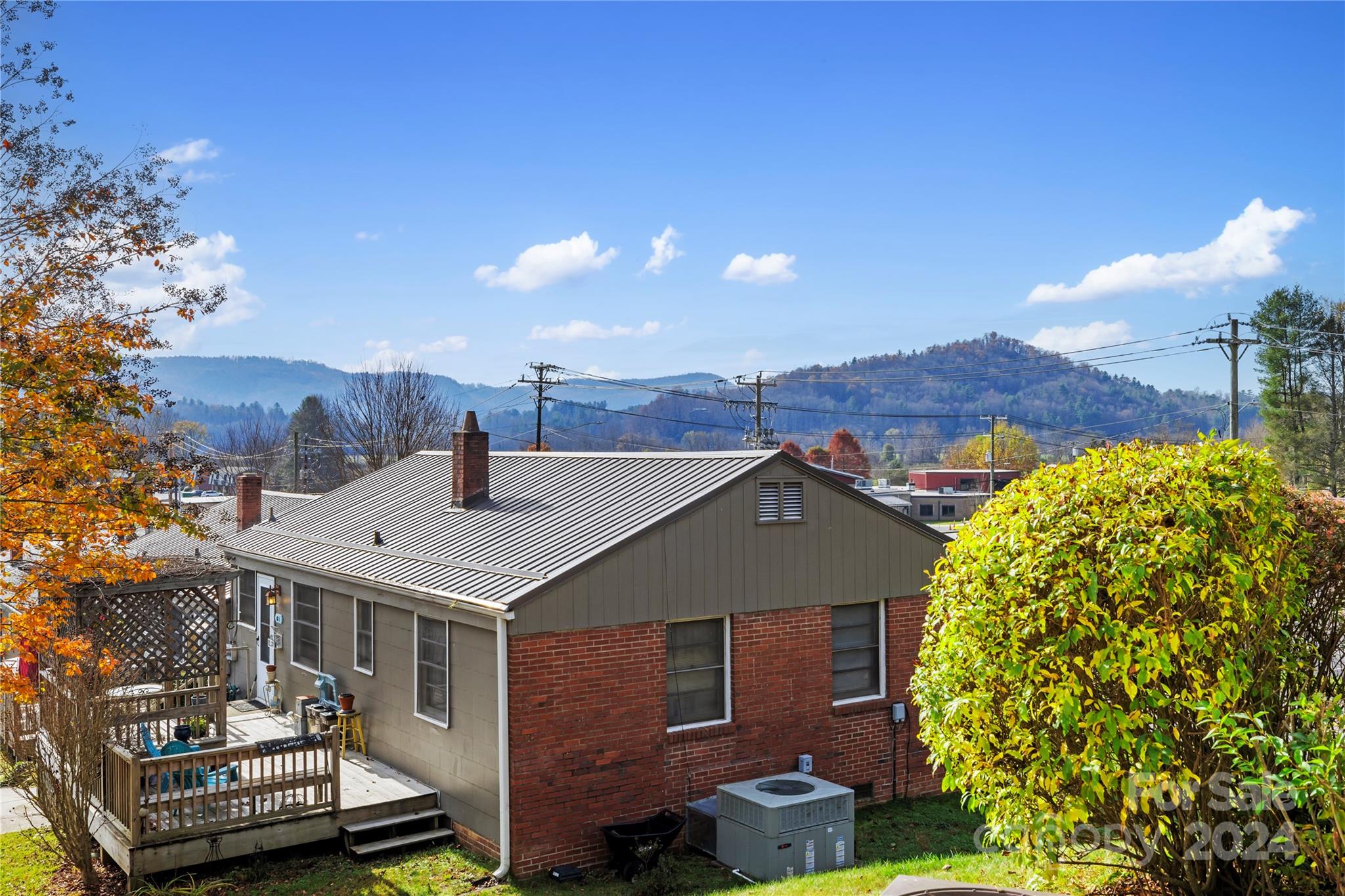 30 Elm Bend Road