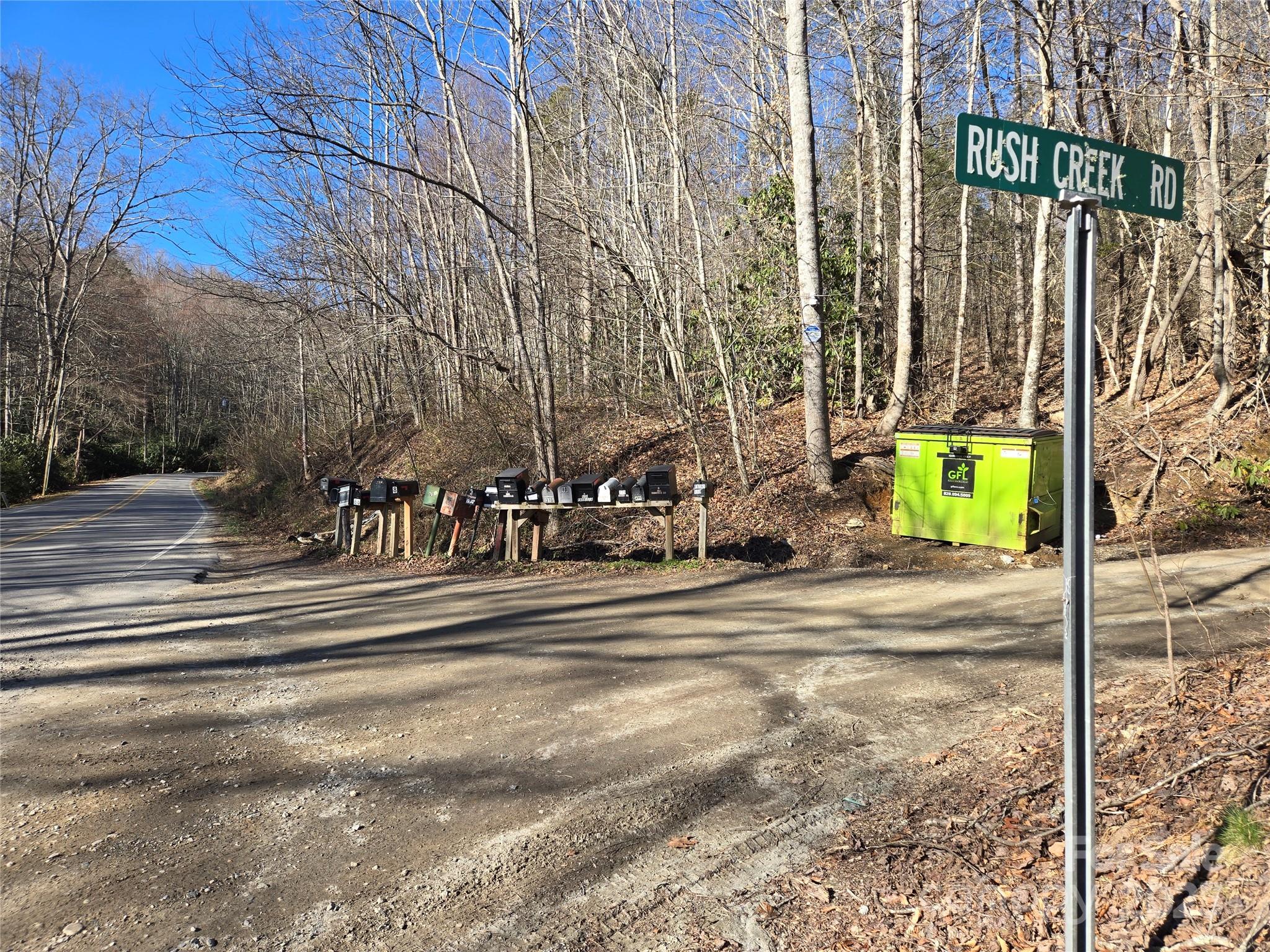 25 Rush Creek Road