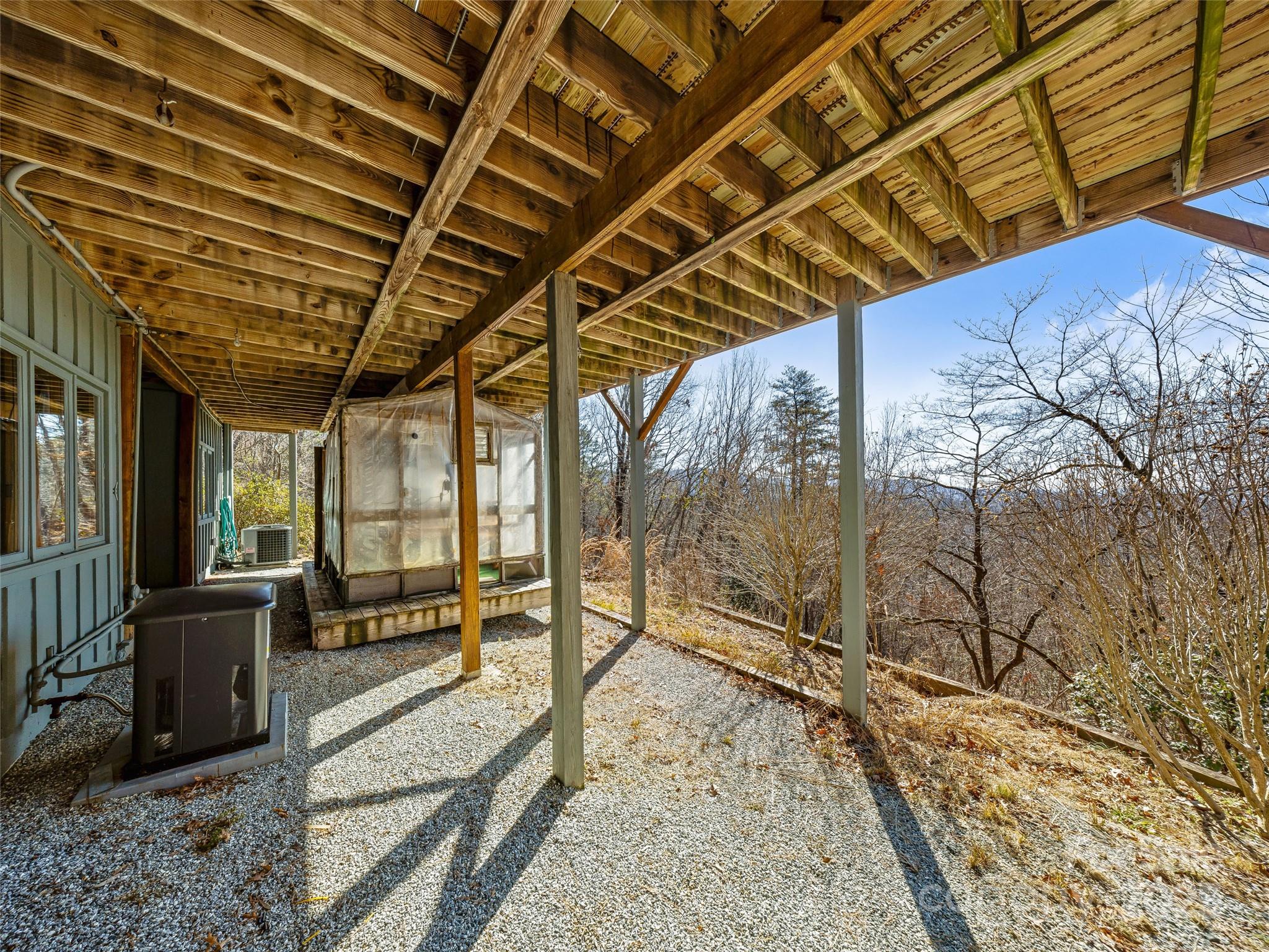 490 Arrowhead Ridge Road