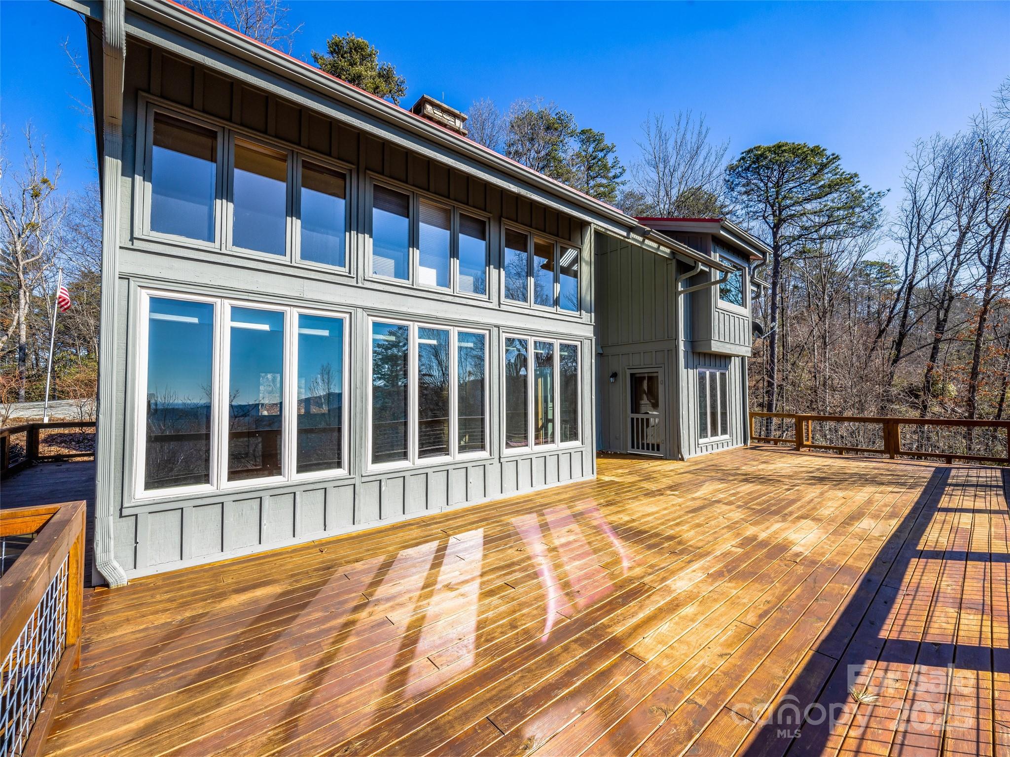 490 Arrowhead Ridge Road