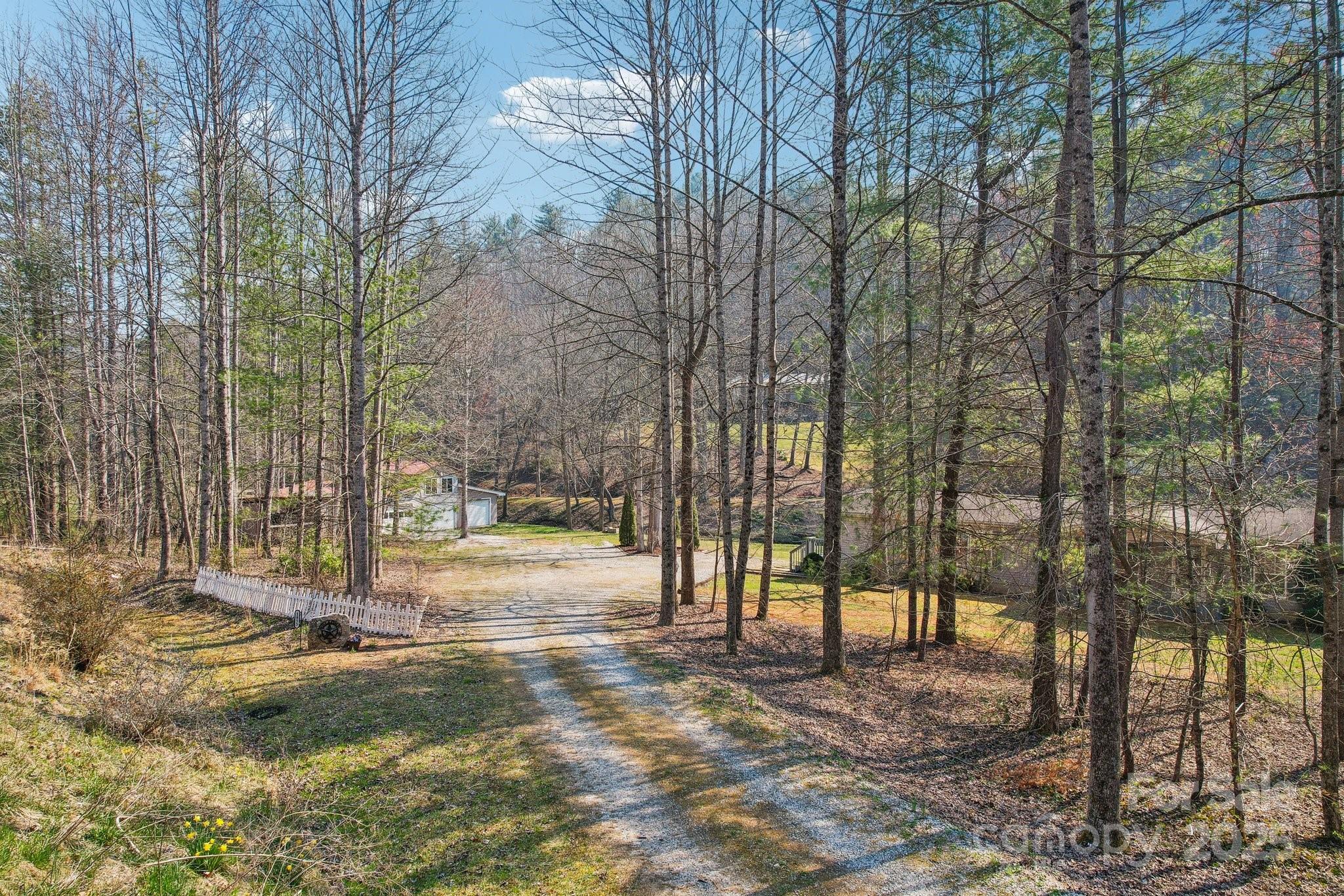 1855 Cashiers Valley Road