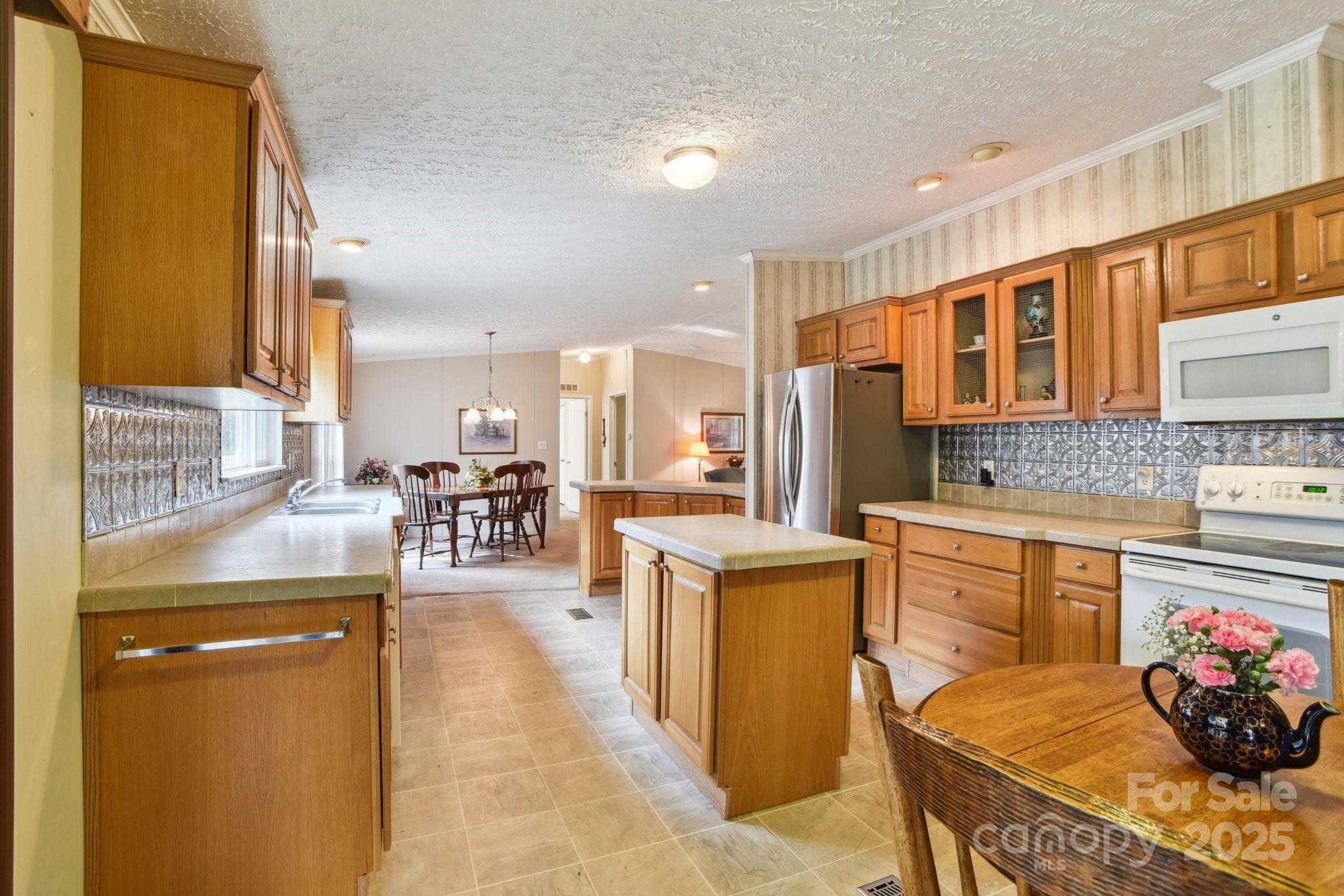 1855 Cashiers Valley Road