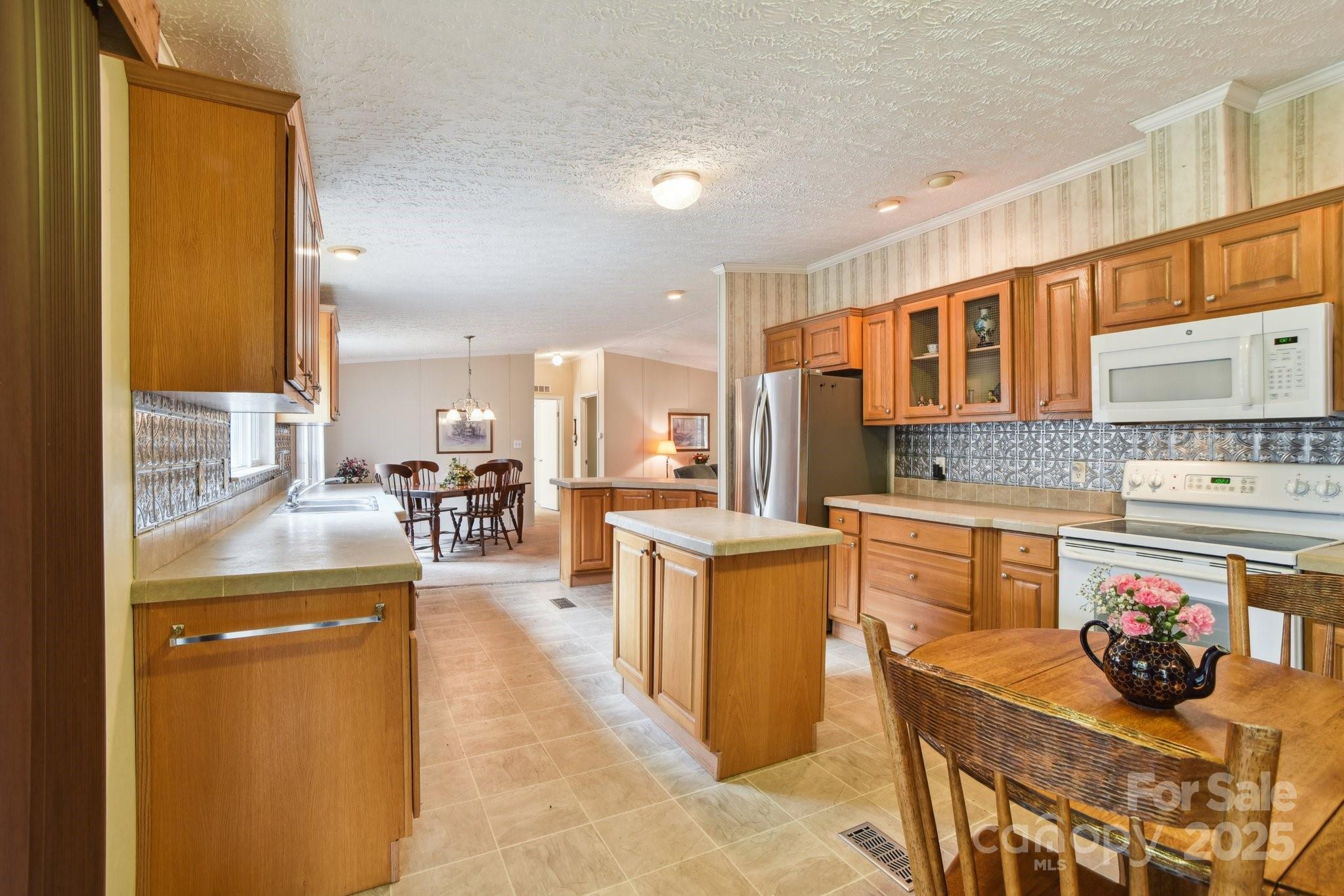 1855 Cashiers Valley Road