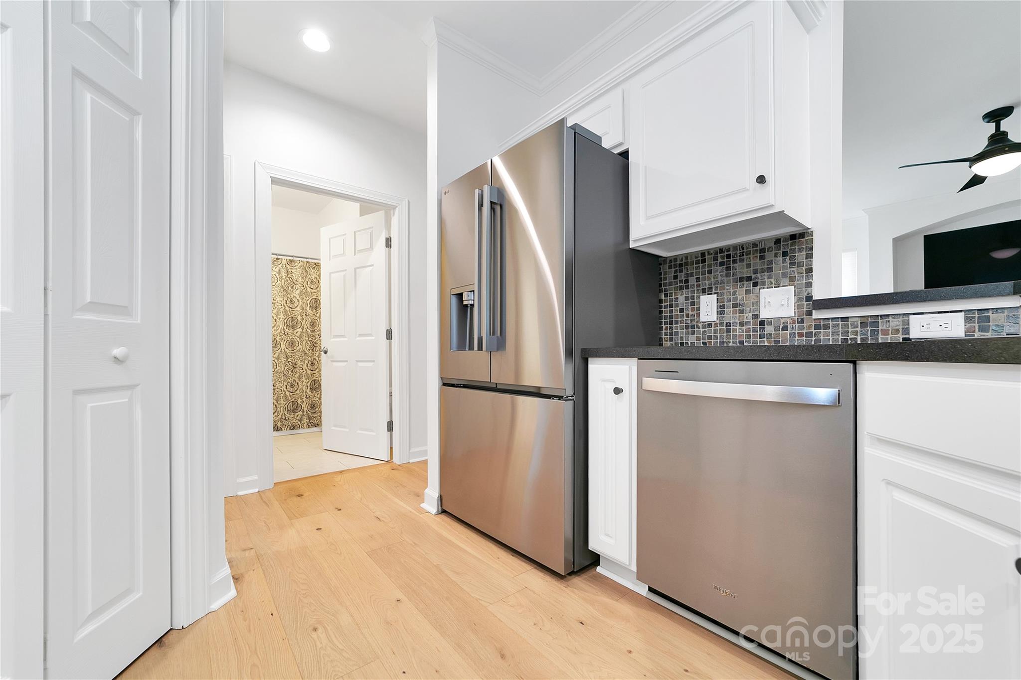 99 Ridgetop Circle